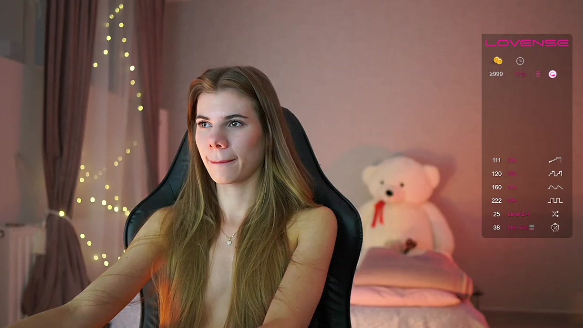 Gallery image thumbnail from RileyReid_18's myfreecams stream on, 05/12/2023, 14:09 image 19 of 20