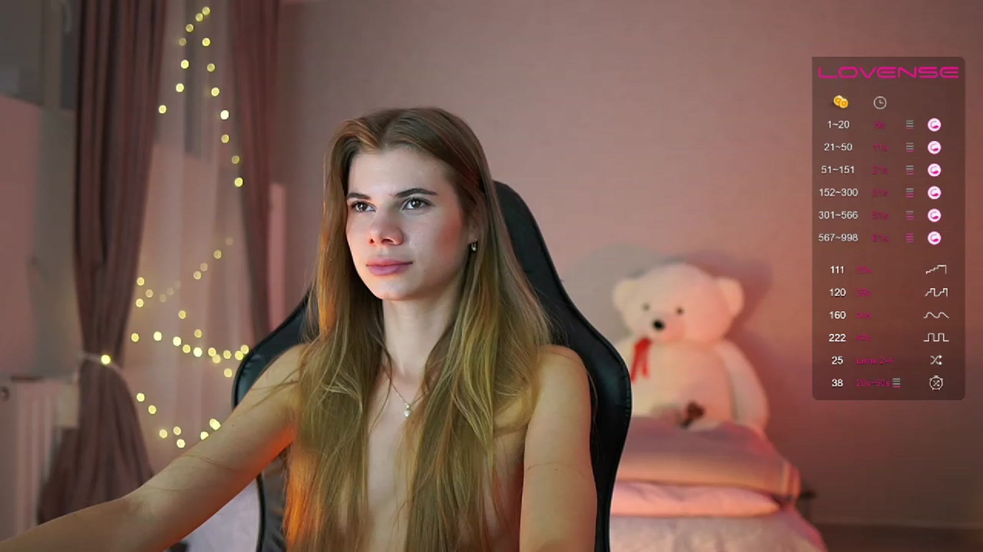 Gallery image thumbnail from RileyReid_18's myfreecams stream on, 05/12/2023, 14:28 image 11 of 20