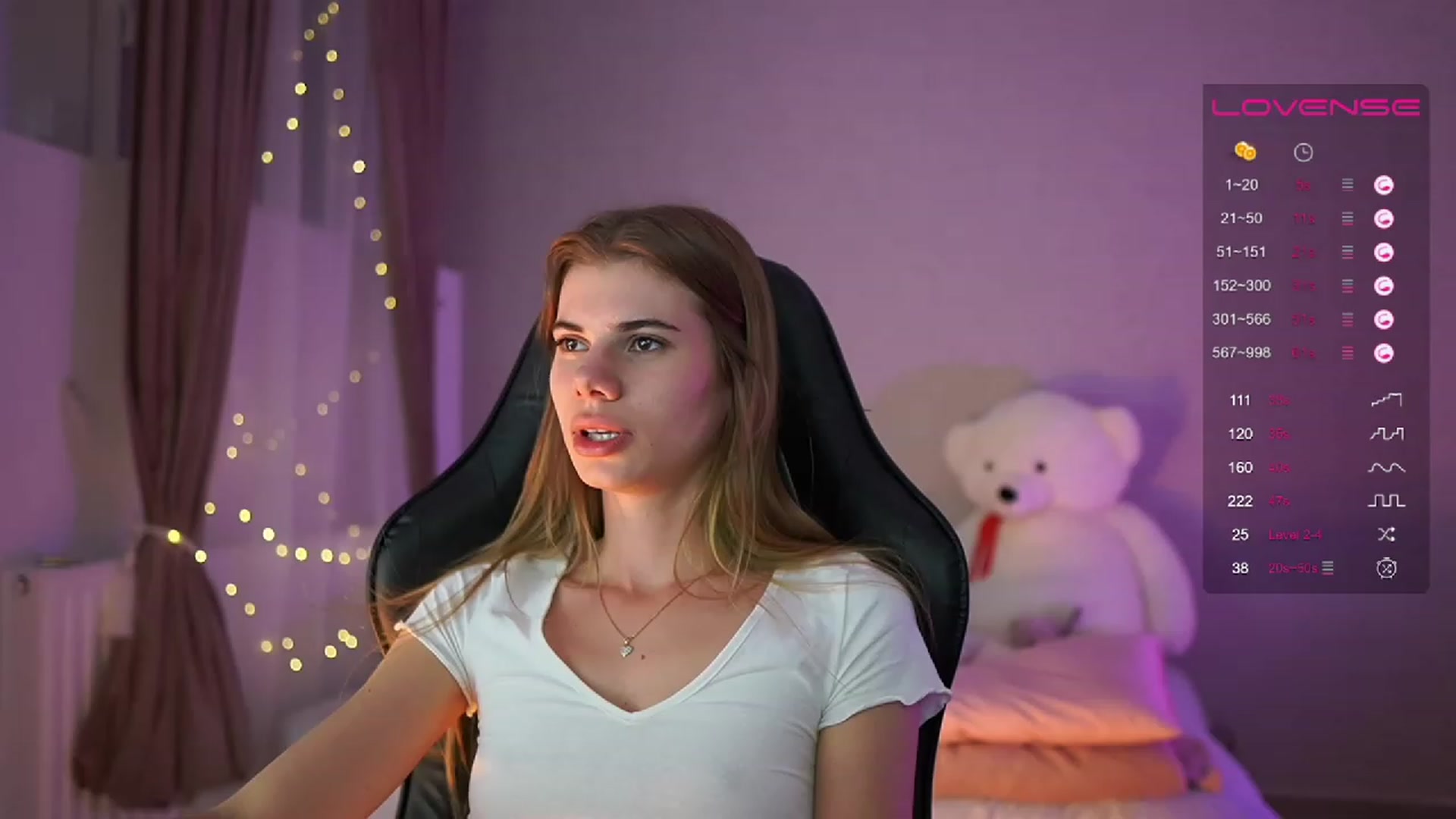 Gallery image thumbnail from RileyReid_18's myfreecams stream on, 05/21/2023, 20:51 image 14 of 20