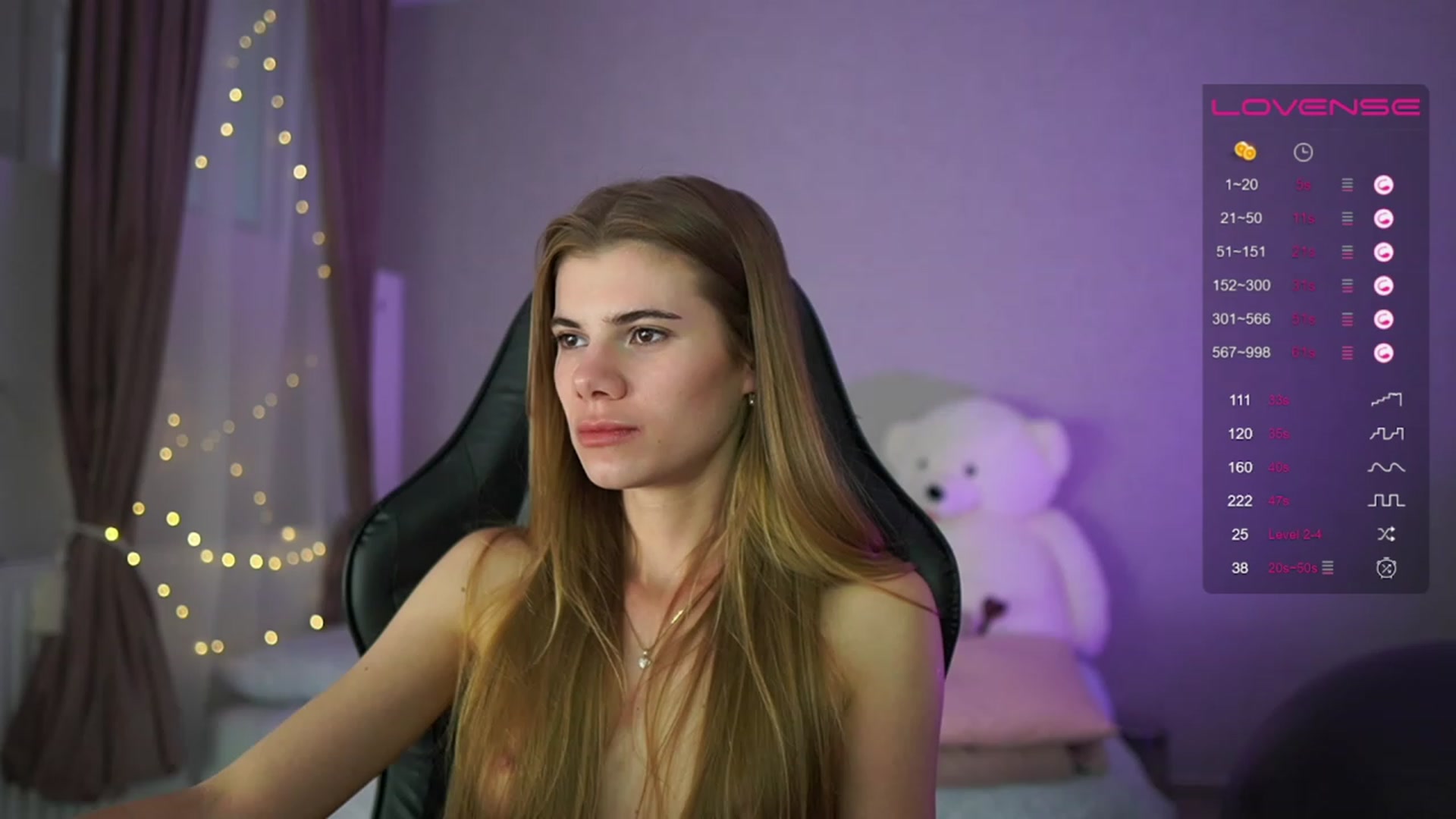 Gallery image thumbnail from RileyReid_18's myfreecams stream on, 05/22/2023, 14:51 image 12 of 20