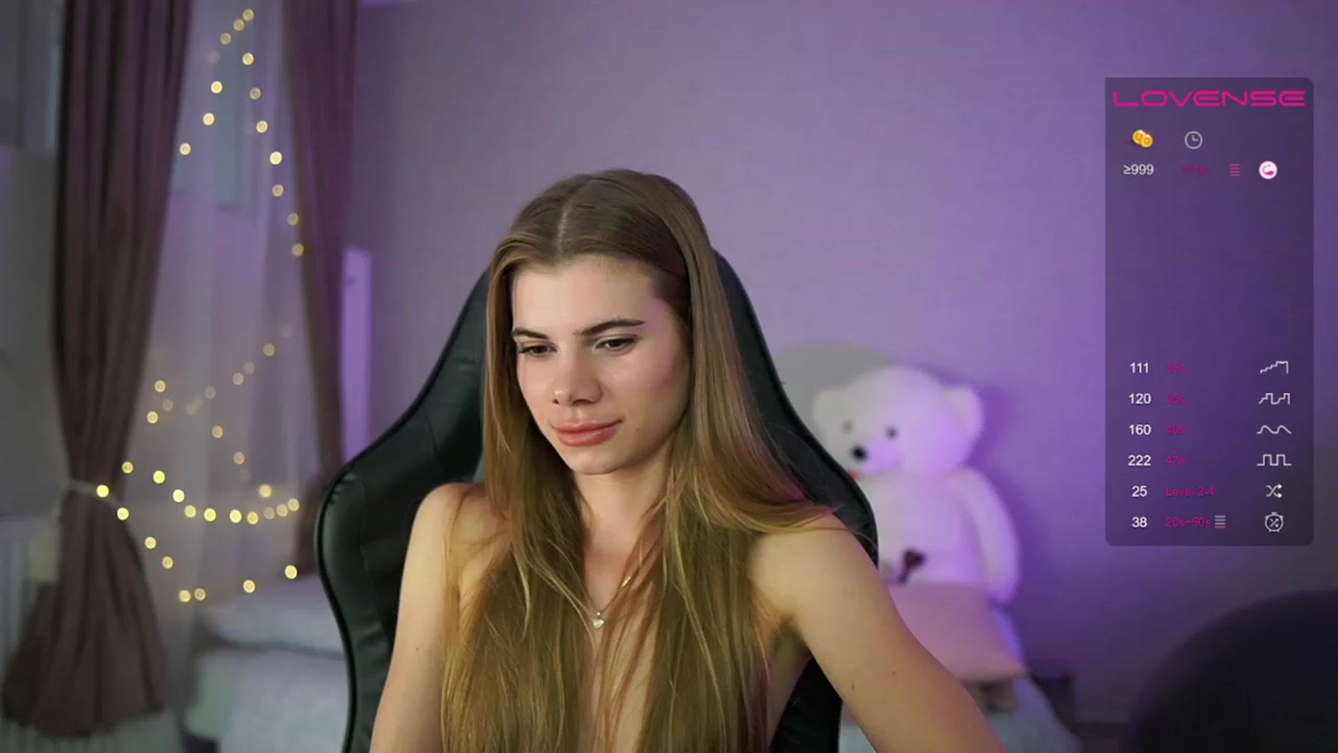 Gallery image thumbnail from RileyReid_18's myfreecams stream on, 05/22/2023, 14:51 image 13 of 20