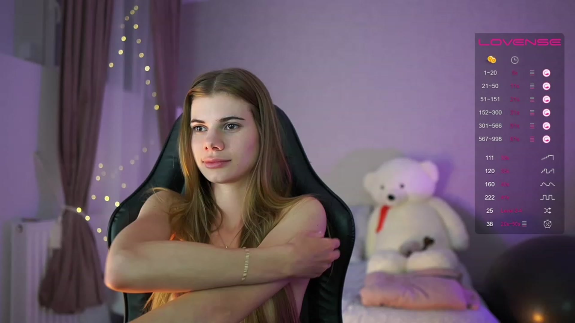 Gallery image thumbnail from RileyReid_18's myfreecams stream on, 05/23/2023, 22:02 image 11 of 20