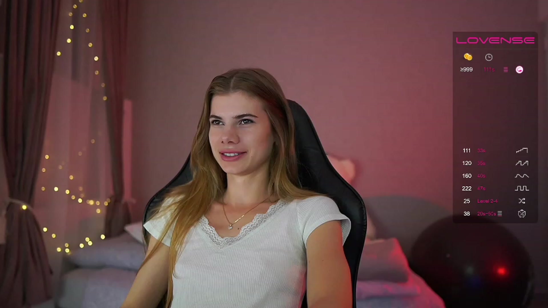 Gallery image thumbnail from RileyReid_18's myfreecams stream on, 05/25/2023, 19:52 image 4 of 20