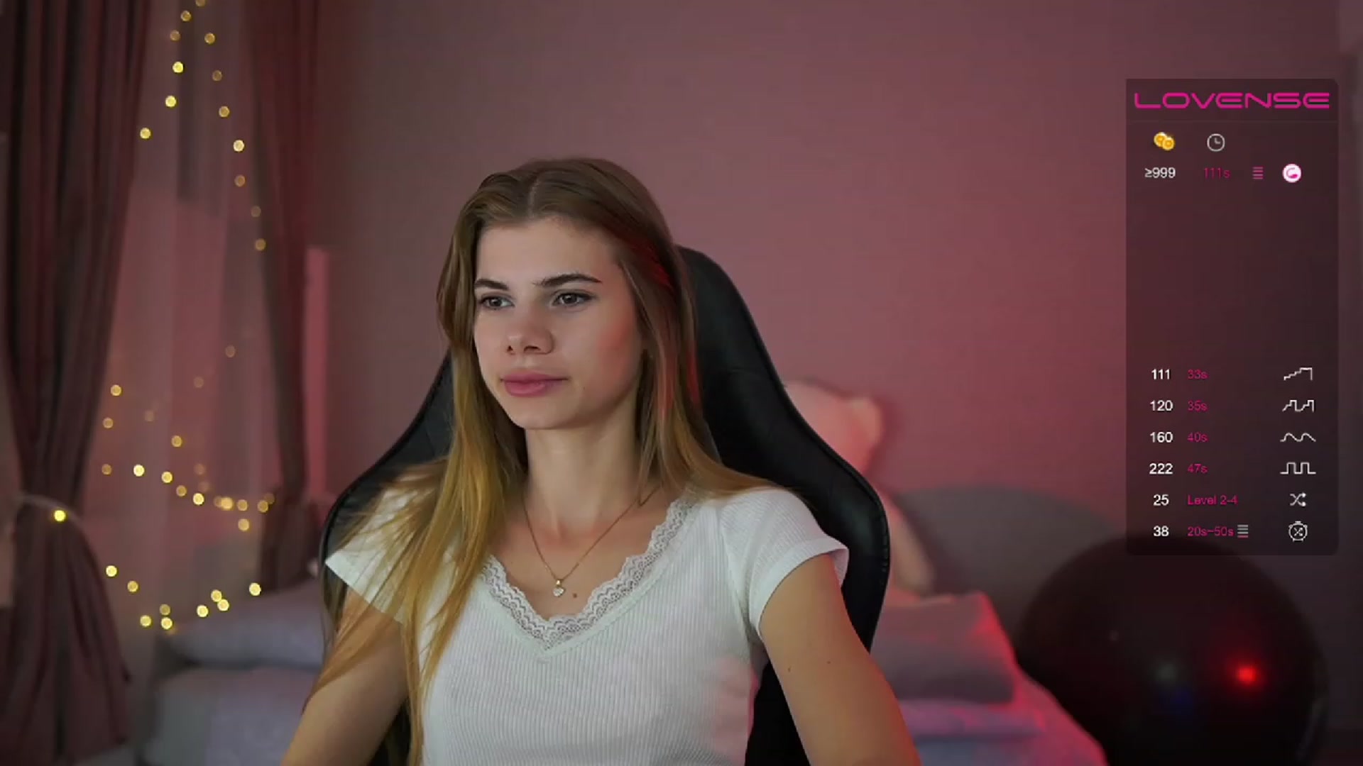 Gallery image thumbnail from RileyReid_18's myfreecams stream on, 05/25/2023, 19:52 image 3 of 20