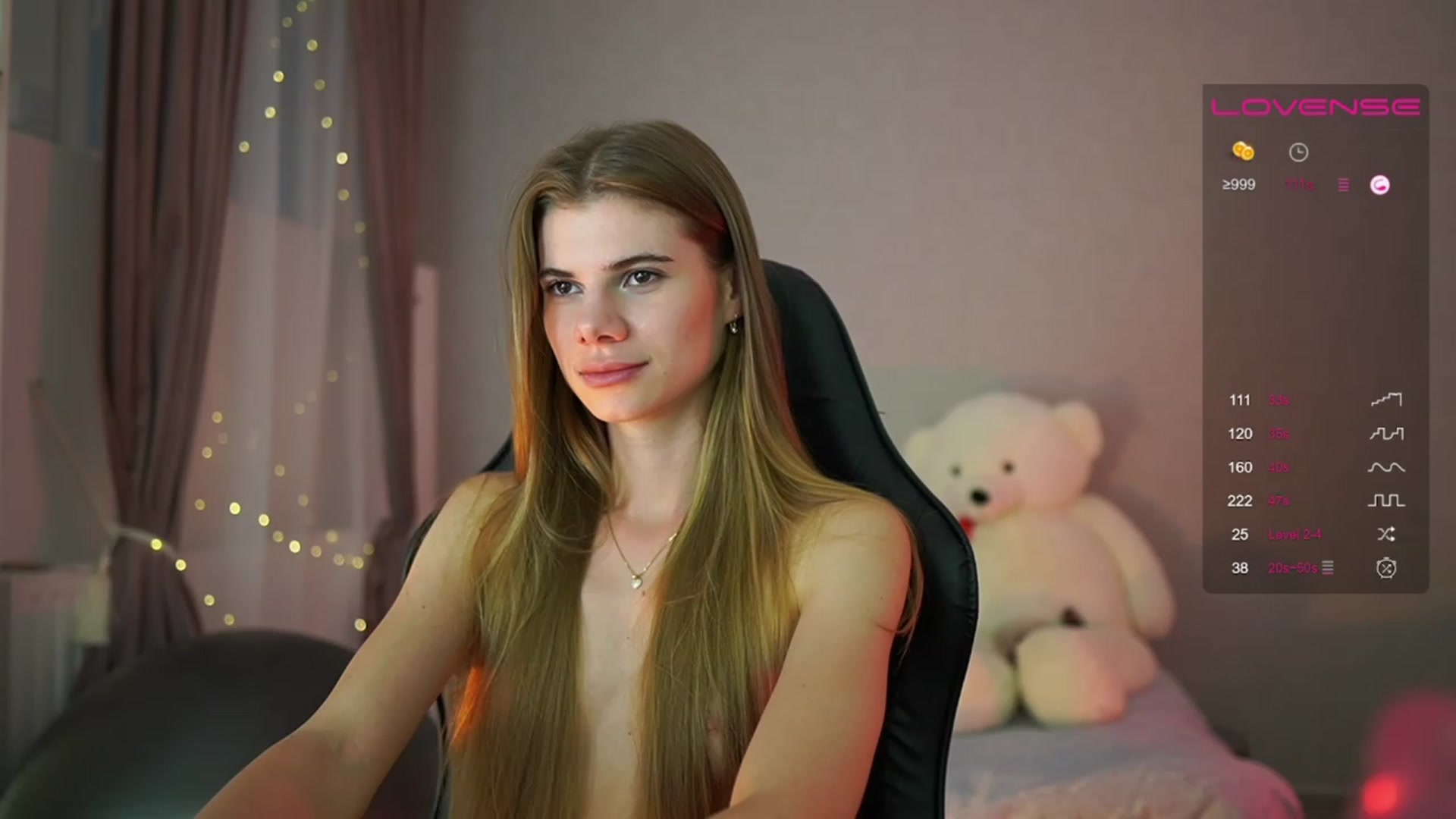 Gallery image thumbnail from RileyReid_18's myfreecams stream on, 05/27/2023, 16:53 image 20 of 20
