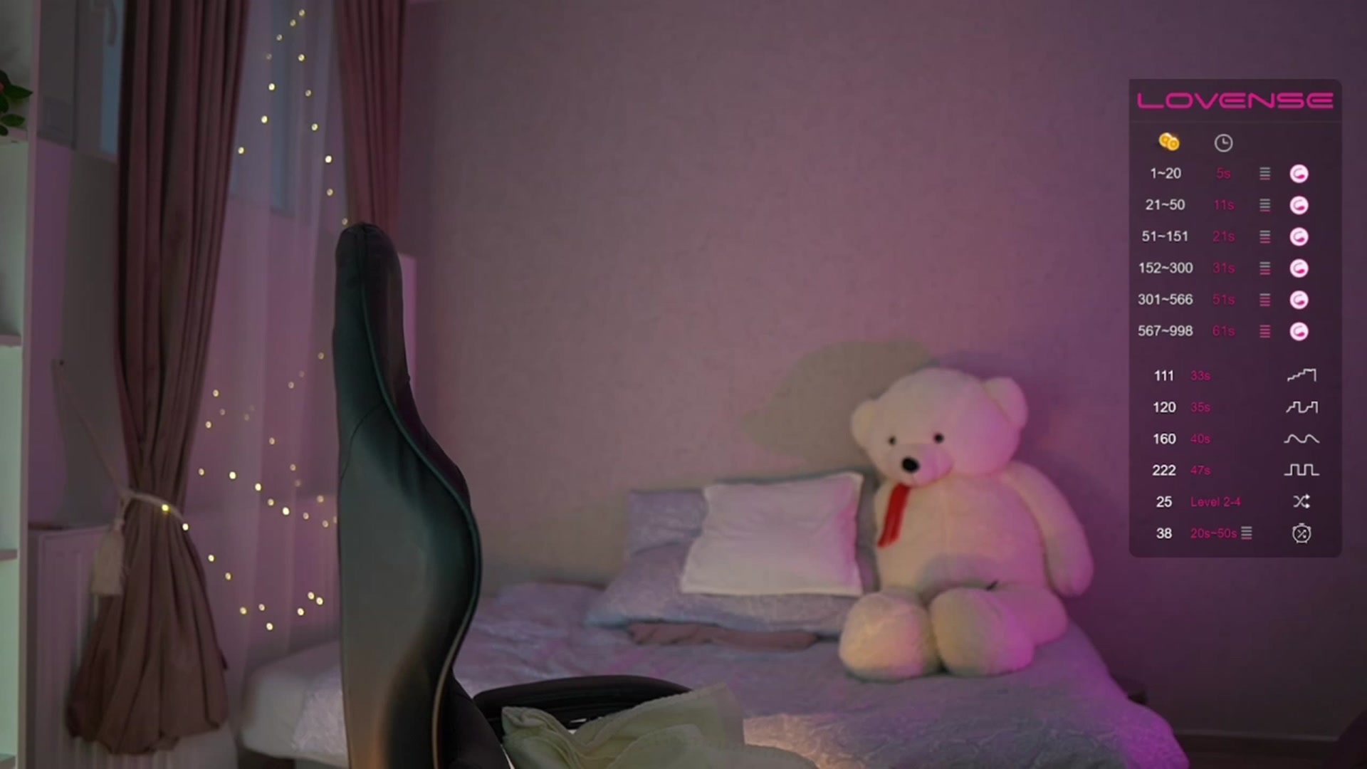 Gallery image thumbnail from RileyReid_18's myfreecams stream on, 05/28/2023, 16:07 image 7 of 20