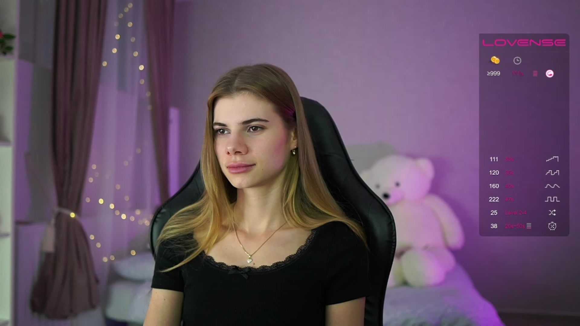 Gallery image thumbnail from RileyReid_18's myfreecams stream on, 05/30/2023, 15:42 image 2 of 20
