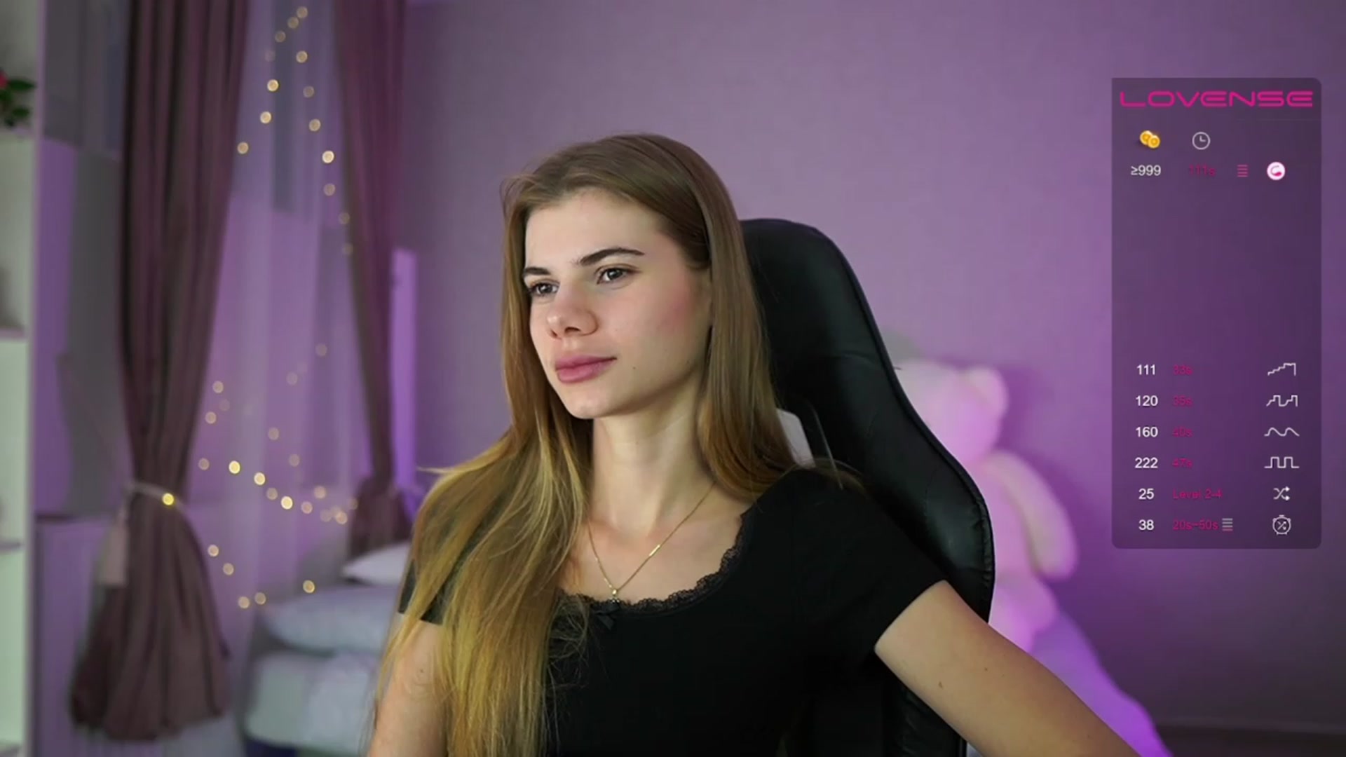 Gallery image thumbnail from RileyReid_18's myfreecams stream on, 05/30/2023, 15:42 image 9 of 20