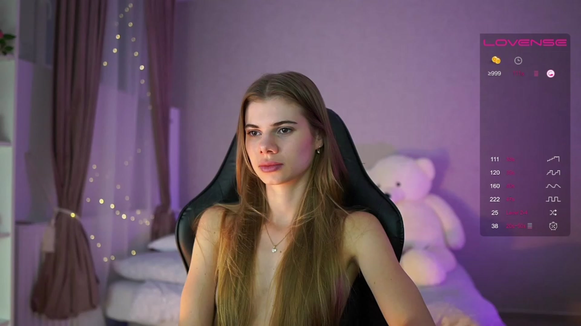 Gallery image thumbnail from RileyReid_18's myfreecams stream on, 05/30/2023, 17:18 image 6 of 20