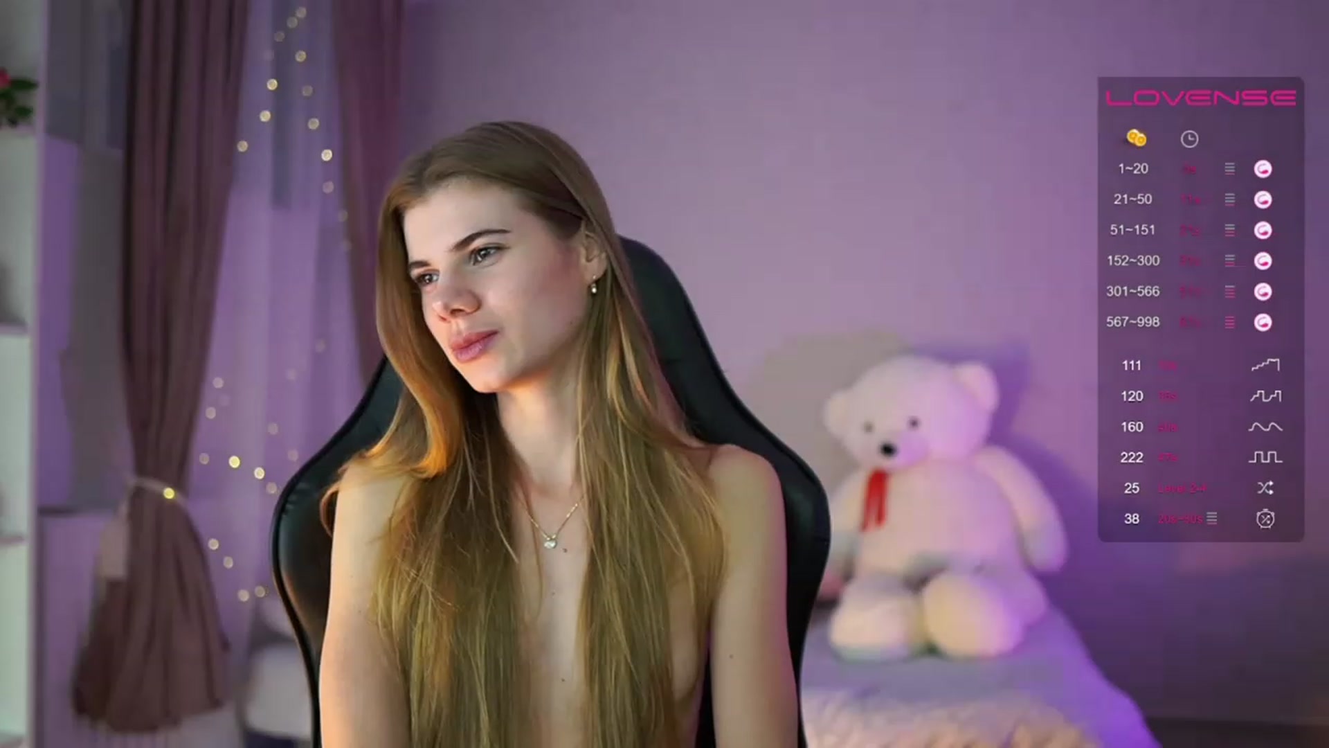 Gallery image thumbnail from RileyReid_18's myfreecams stream on, 05/30/2023, 17:18 image 10 of 20