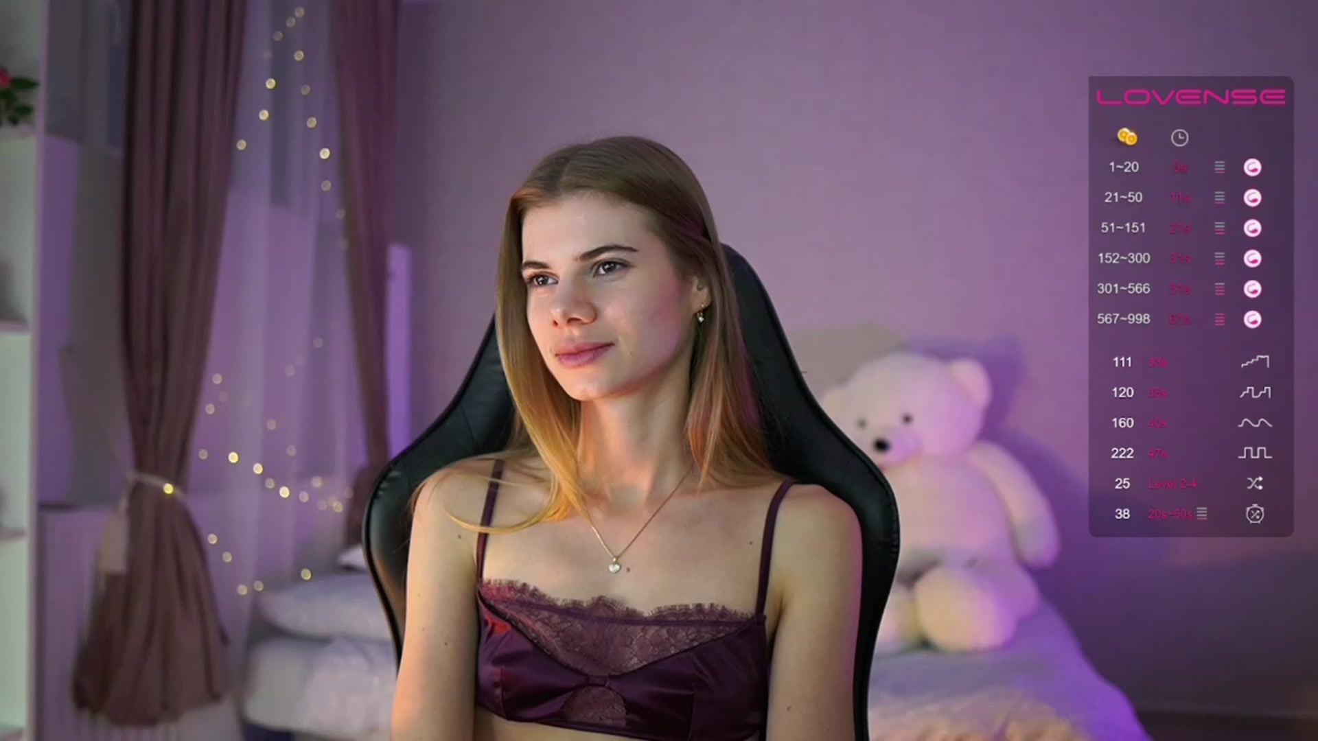 Gallery image thumbnail from RileyReid_18's myfreecams stream on, 05/30/2023, 17:18 image 13 of 20