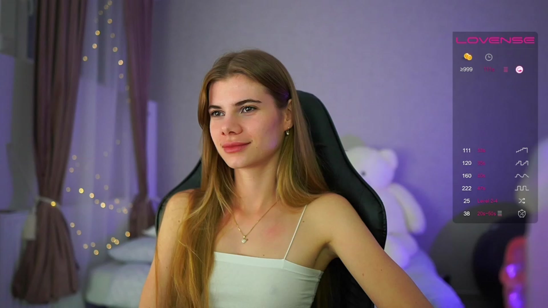 Gallery image thumbnail from RileyReid_18's myfreecams stream on, 05/31/2023, 19:34 image 15 of 20