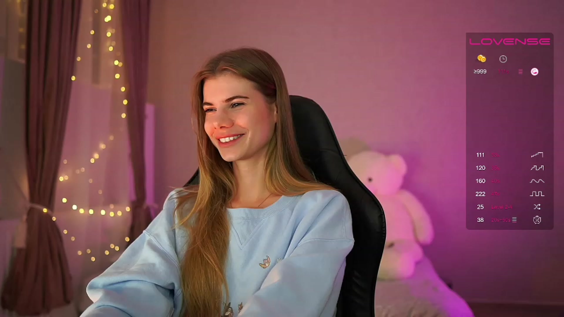 Gallery image thumbnail from RileyReid_18's myfreecams stream on, 06/01/2023, 19:26 image 11 of 20