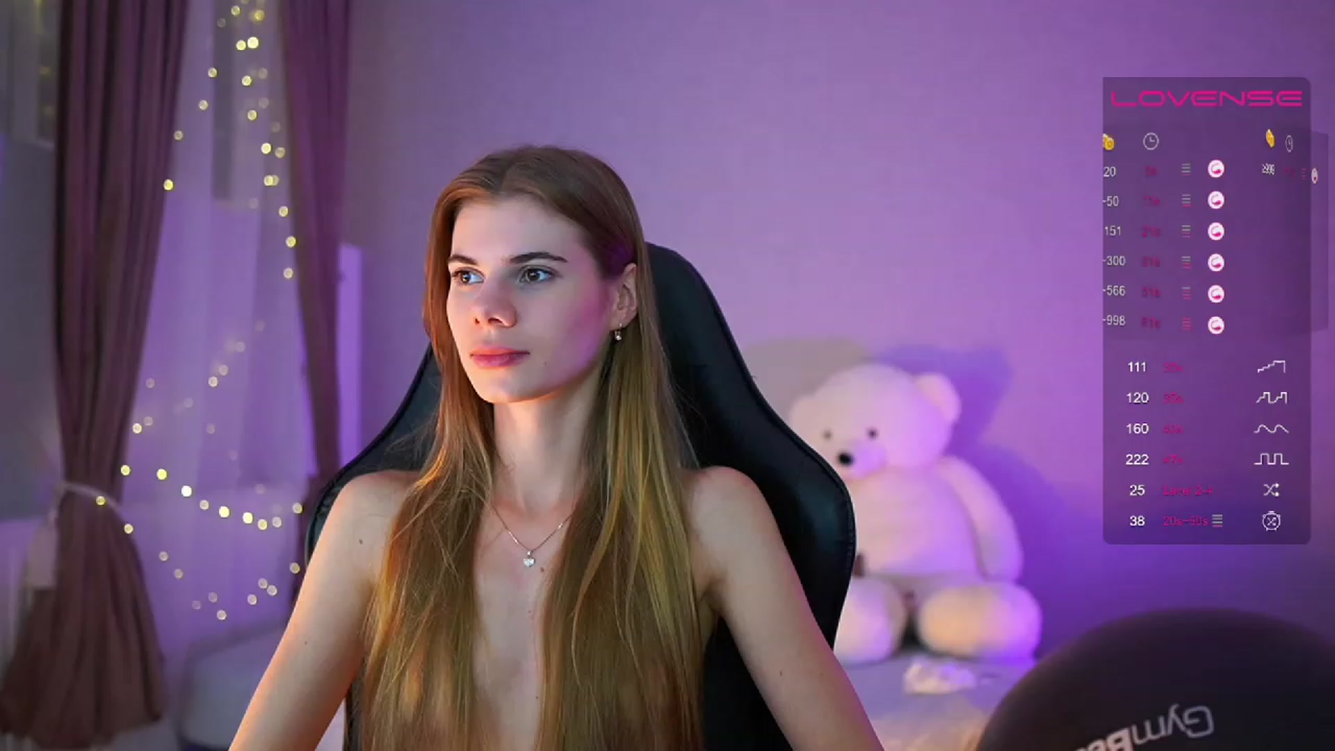 Gallery image thumbnail from RileyReid_18's myfreecams stream on, 06/01/2023, 23:08 image 14 of 20