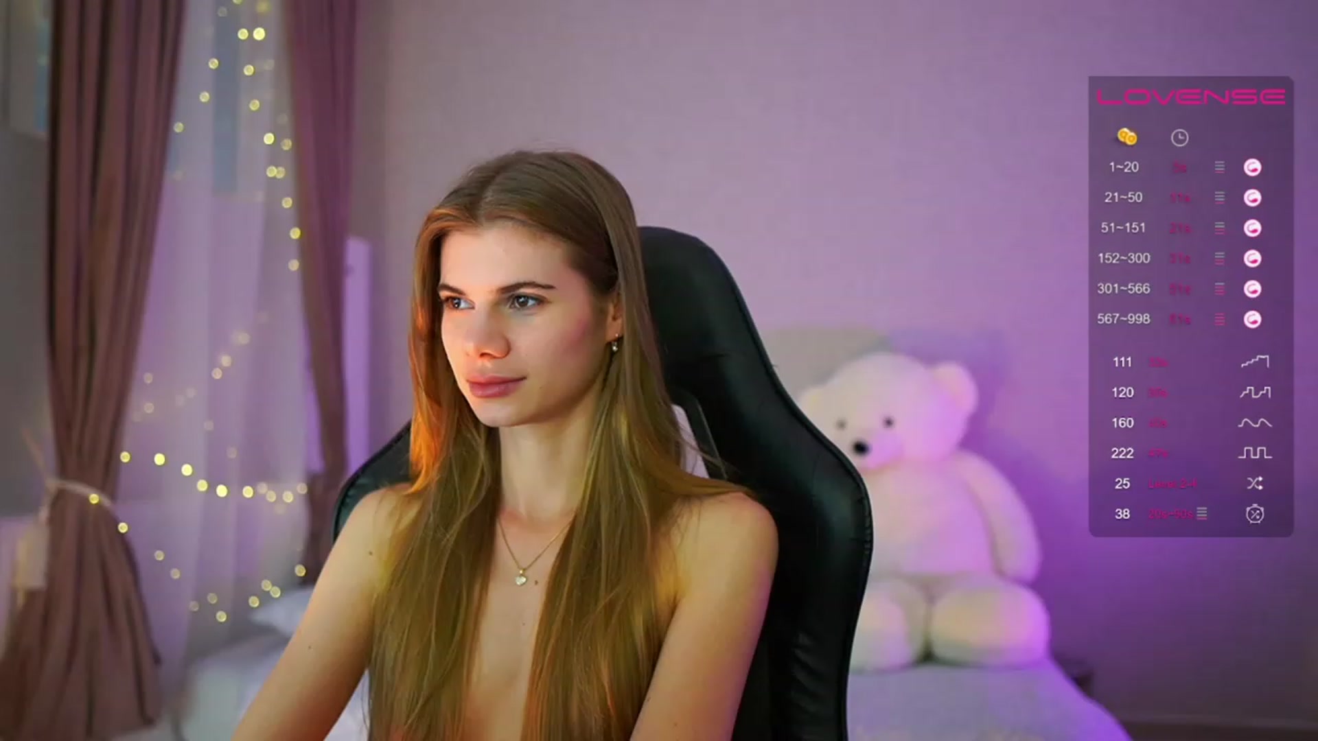 Gallery image thumbnail from RileyReid_18's myfreecams stream on, 06/03/2023, 15:36 image 19 of 20