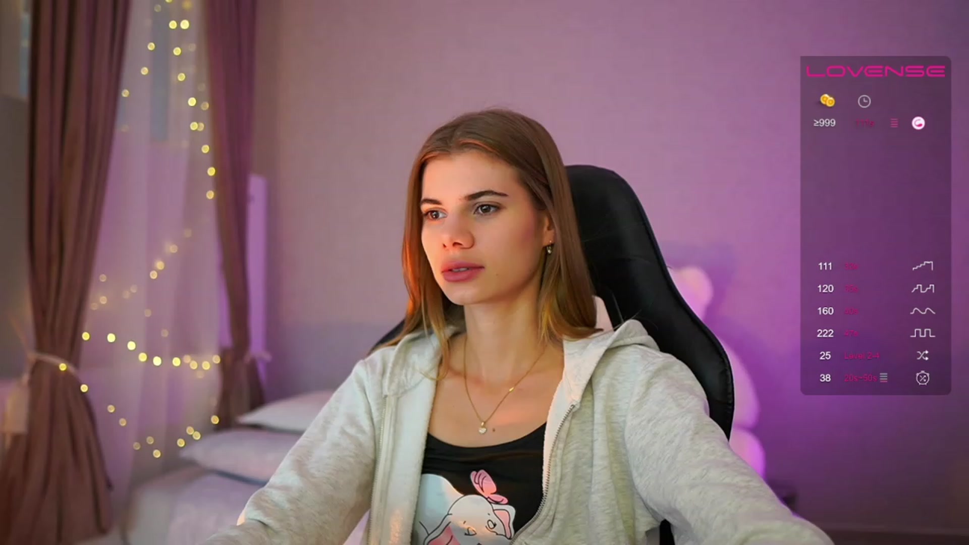Gallery image thumbnail from RileyReid_18's myfreecams stream on, 06/03/2023, 15:36 image 1 of 20