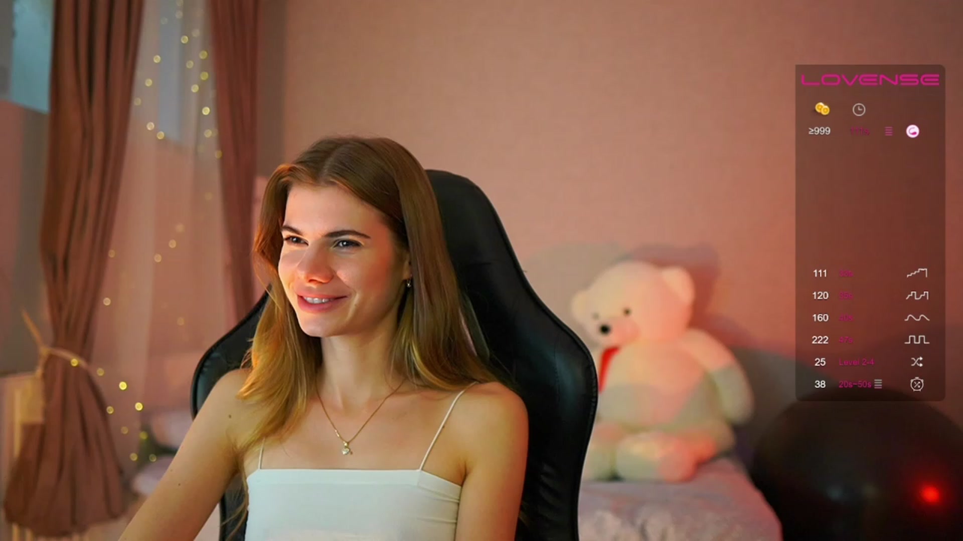Gallery image thumbnail from RileyReid_18's myfreecams stream on, 06/07/2023, 14:39 image 17 of 20