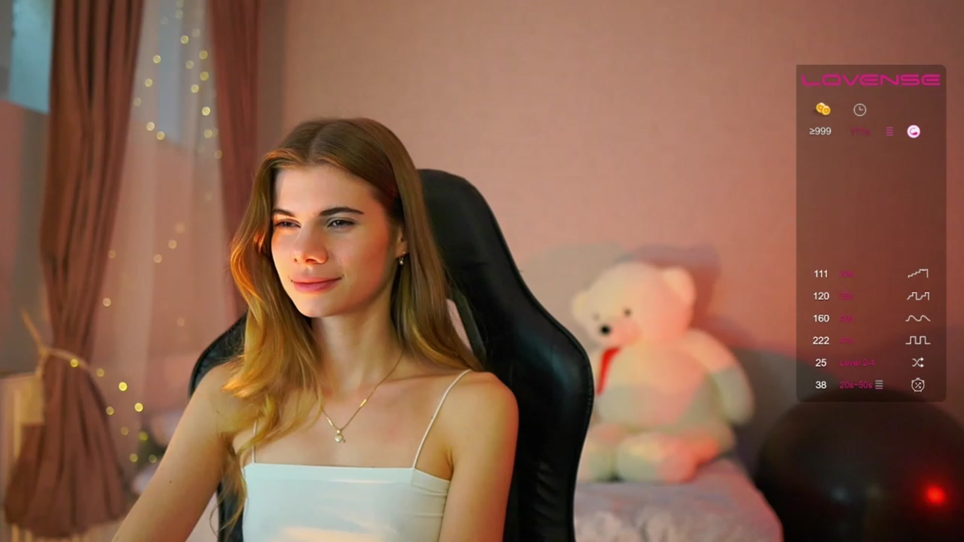 Gallery image thumbnail from RileyReid_18's myfreecams stream on, 06/07/2023, 14:39 image 14 of 20