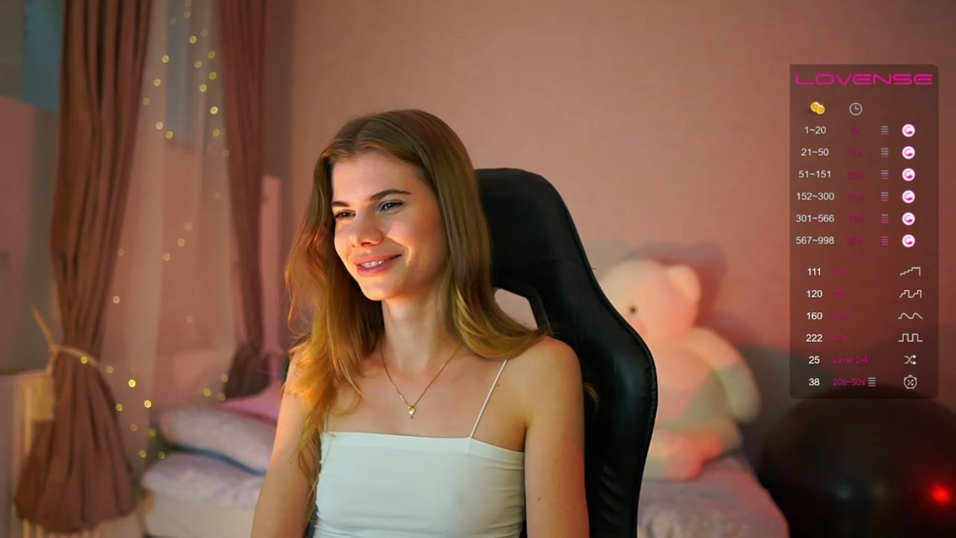 Gallery image thumbnail from RileyReid_18's myfreecams stream on, 06/07/2023, 15:36 image 17 of 20