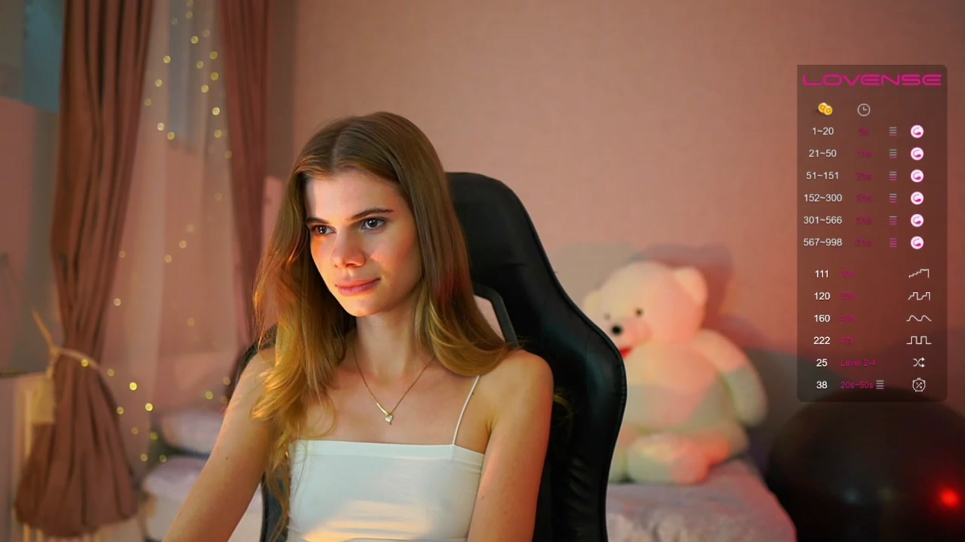 Gallery image thumbnail from RileyReid_18's myfreecams stream on, 06/07/2023, 15:36 image 18 of 20