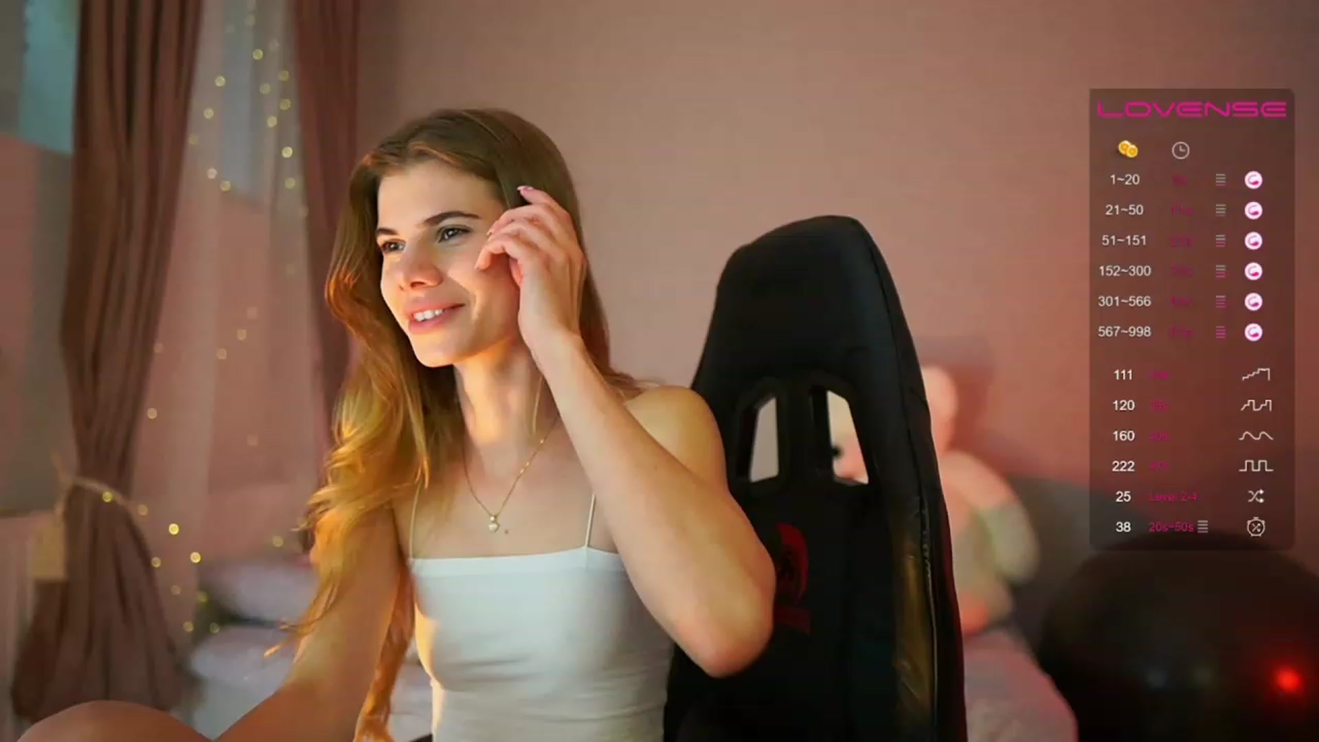 Gallery image thumbnail from RileyReid_18's myfreecams stream on, 06/07/2023, 17:16 image 13 of 20