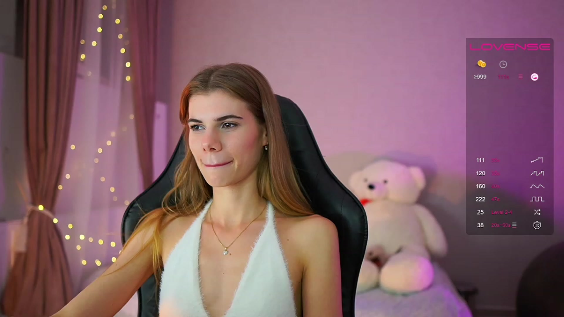 Gallery image thumbnail from RileyReid_18's myfreecams stream on, 06/10/2023, 20:28 image 12 of 20