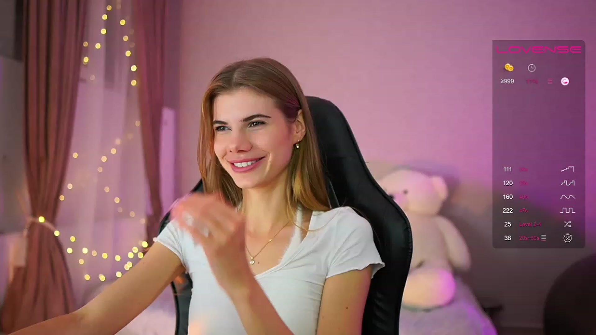 Gallery image thumbnail from RileyReid_18's myfreecams stream on, 06/10/2023, 20:28 image 1 of 20