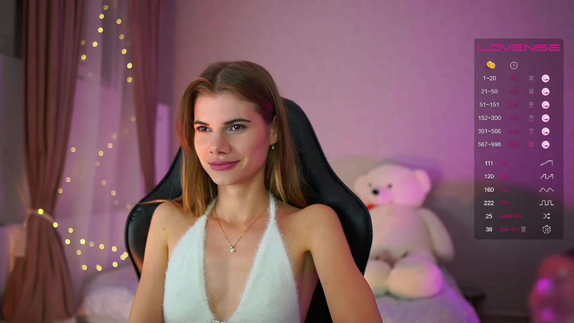 Gallery image thumbnail from RileyReid_18's myfreecams stream on, 06/10/2023, 21:41 image 12 of 20