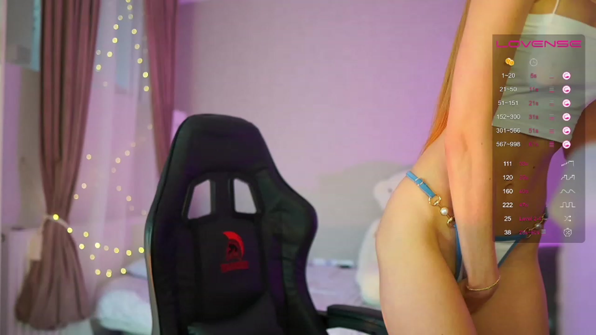 Gallery image thumbnail from RileyReid_18's myfreecams stream on, 06/11/2023, 17:11 image 4 of 20