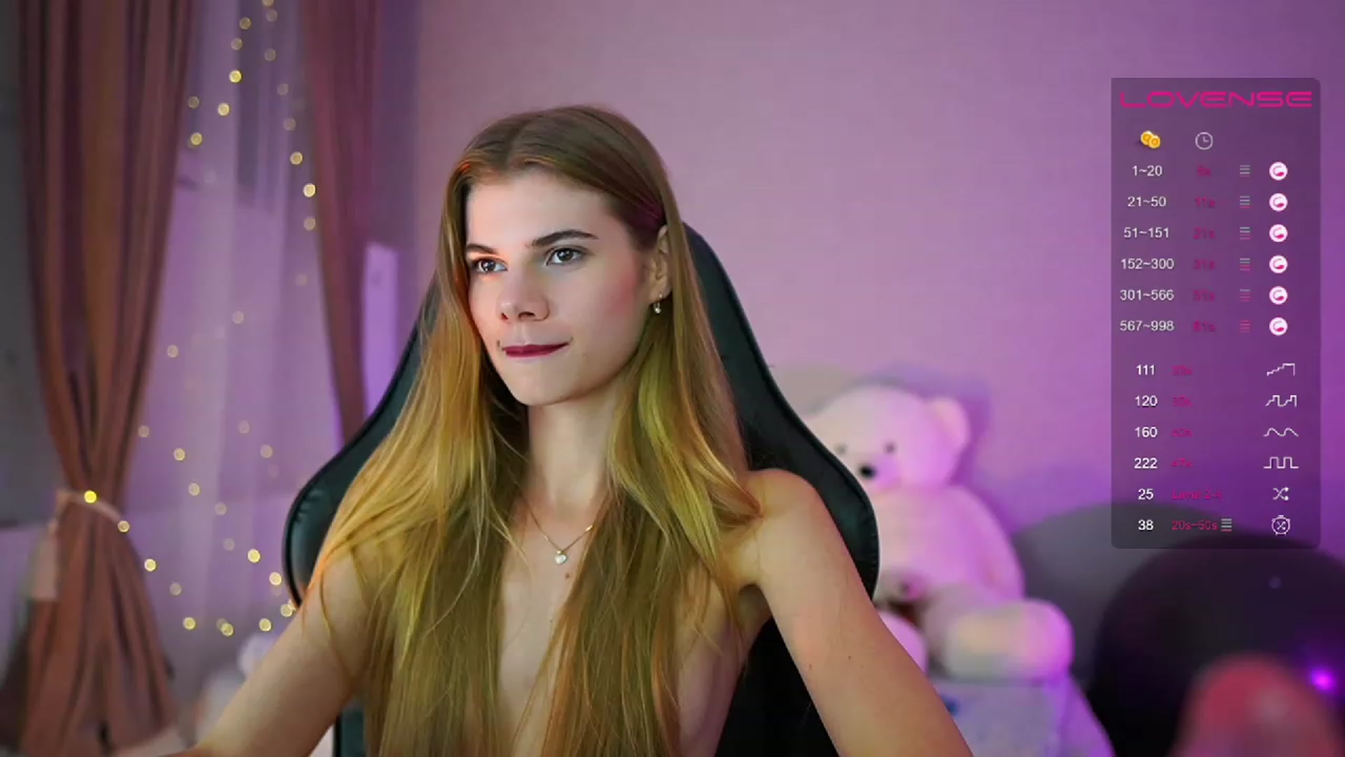 Gallery image thumbnail from RileyReid_18's myfreecams stream on, 06/14/2023, 20:52 image 20 of 20
