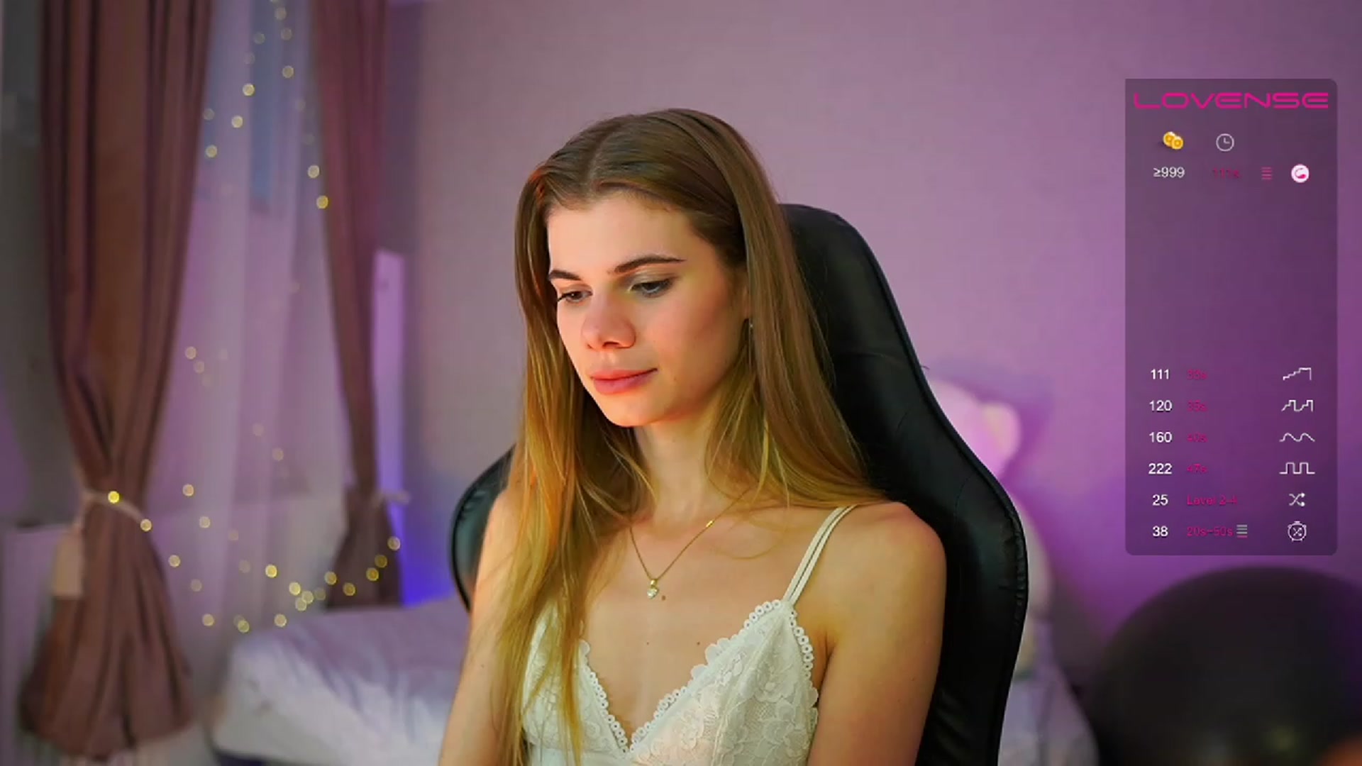 Gallery image thumbnail from RileyReid_18's myfreecams stream on, 06/18/2023, 14:54 image 20 of 20