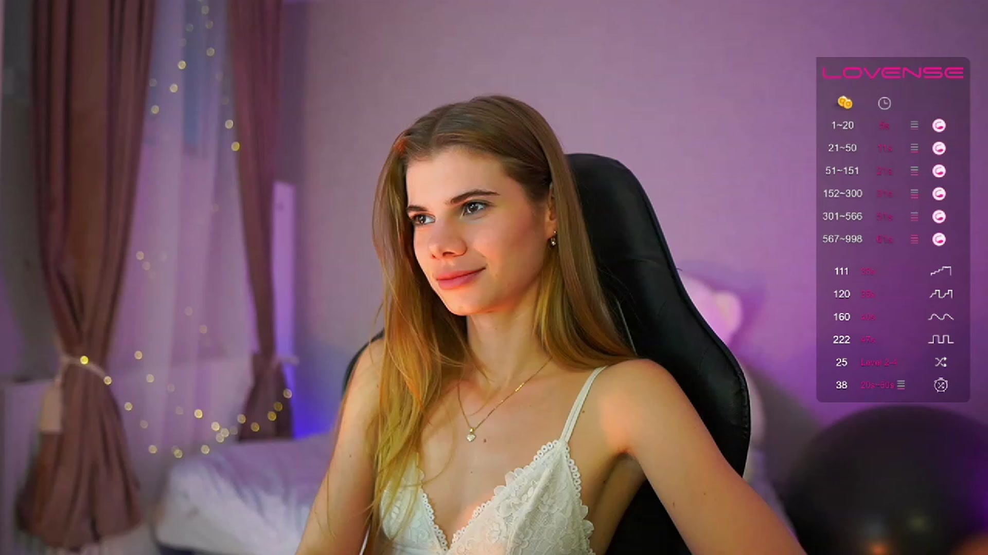 Gallery image thumbnail from RileyReid_18's myfreecams stream on, 06/18/2023, 15:55 image 11 of 20