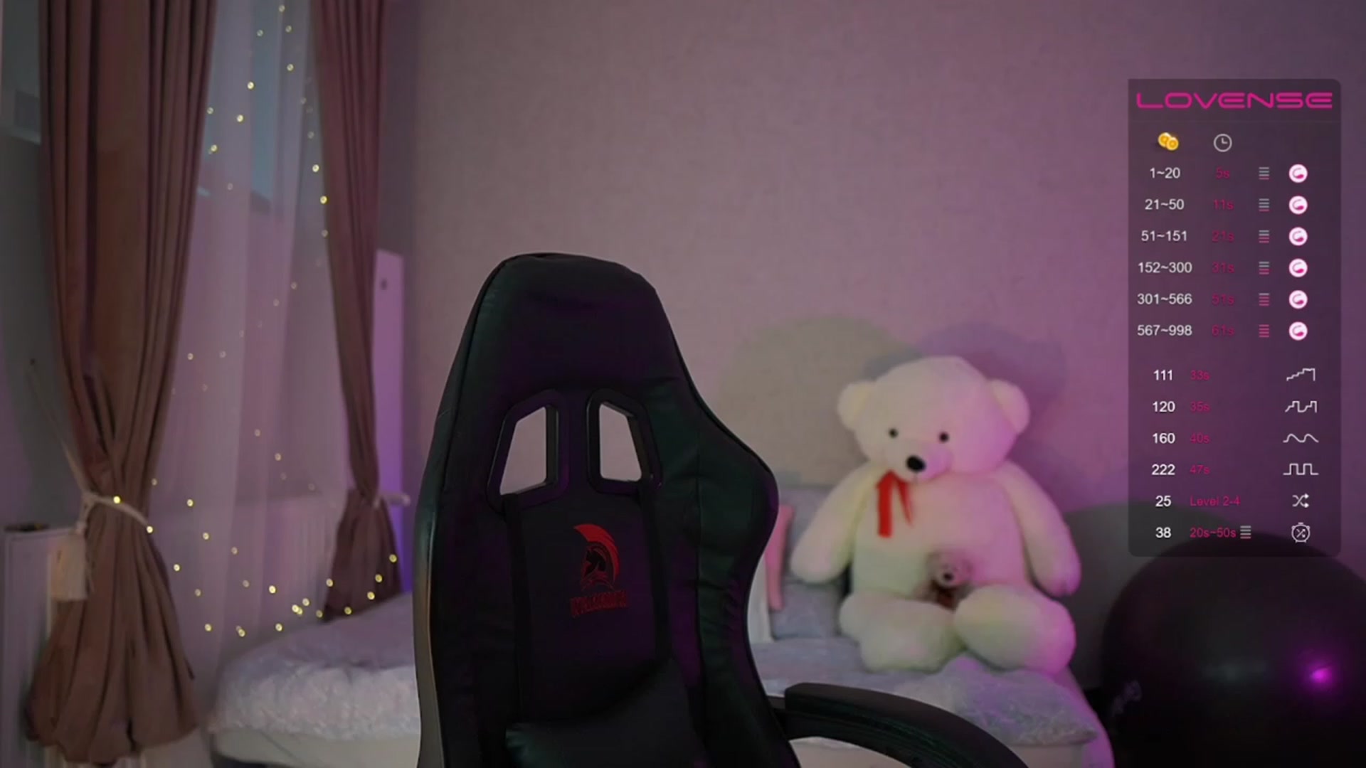 Gallery image thumbnail from RileyReid_18's myfreecams stream on, 06/20/2023, 13:58 image 15 of 20