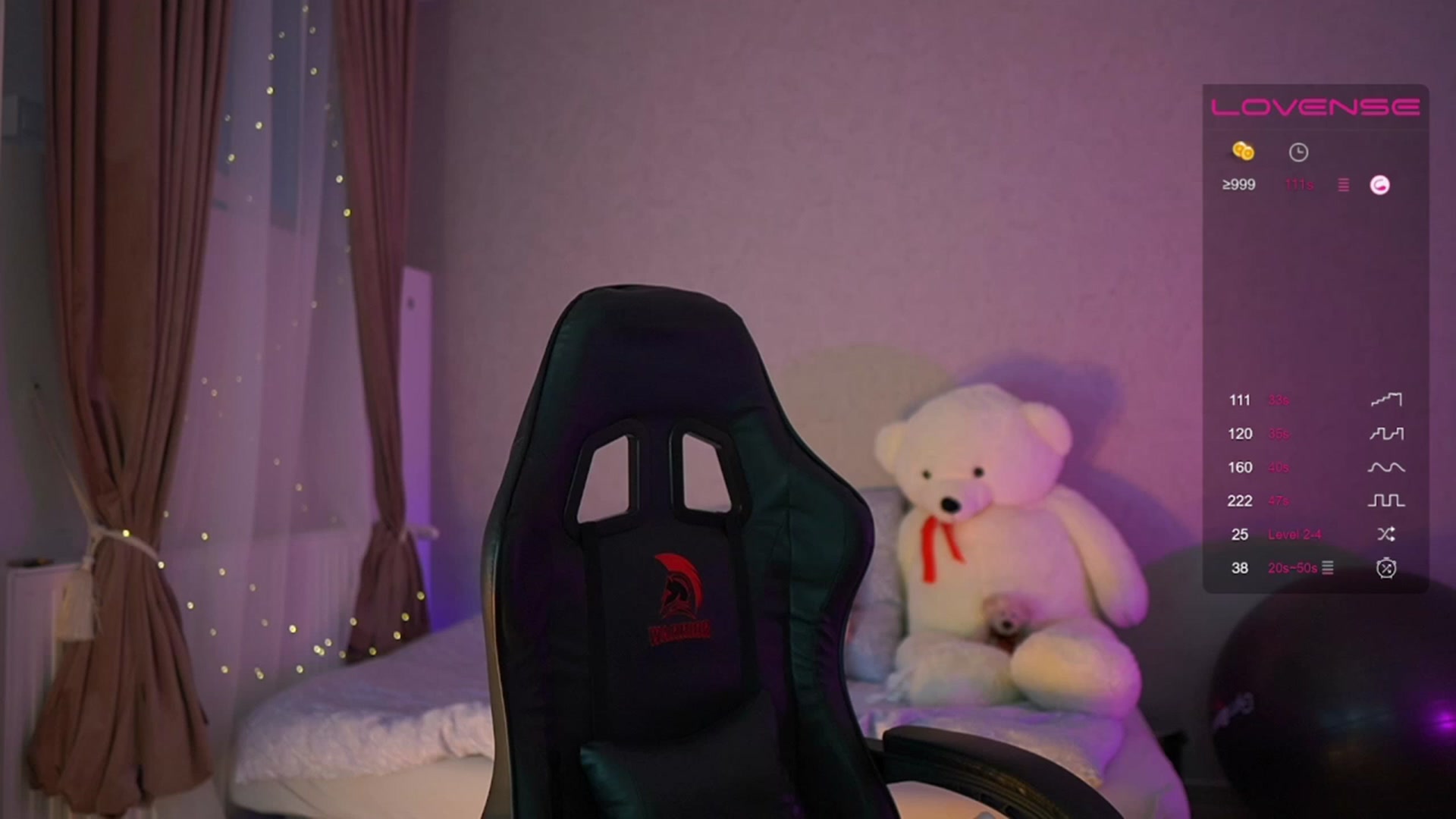 Gallery image thumbnail from RileyReid_18's myfreecams stream on, 06/20/2023, 18:08 image 4 of 20
