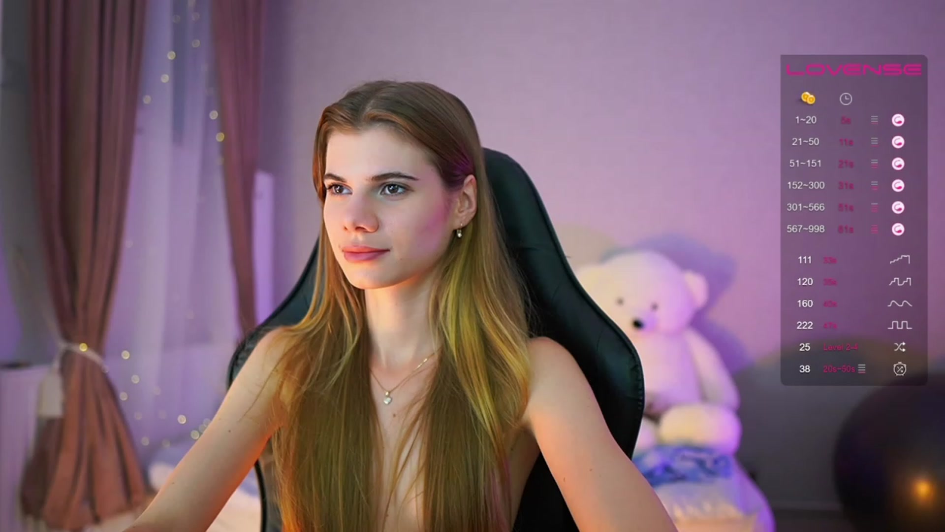 Gallery image thumbnail from RileyReid_18's myfreecams stream on, 06/22/2023, 17:52 image 13 of 20