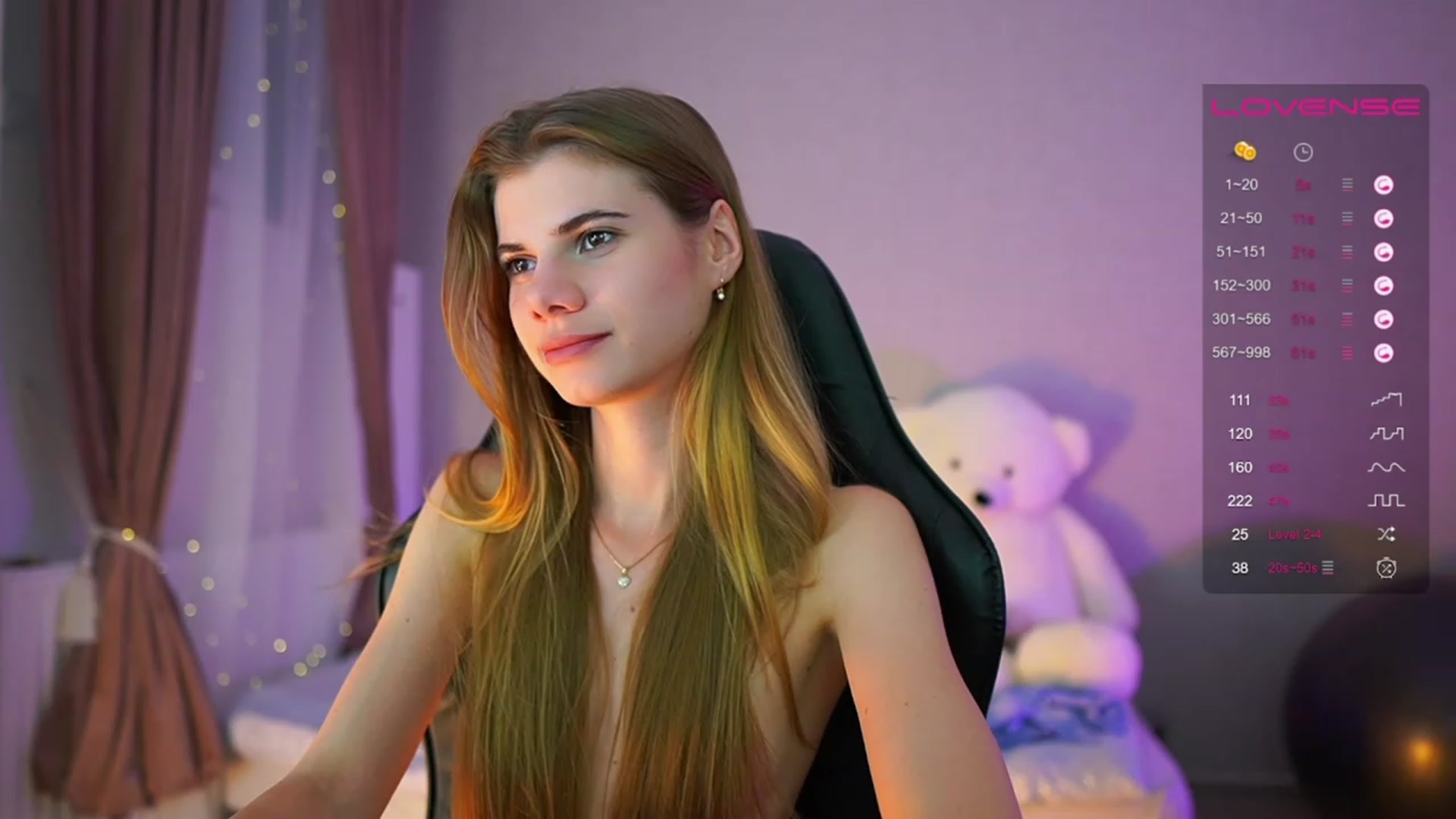 Gallery image thumbnail from RileyReid_18's myfreecams stream on, 06/22/2023, 17:52 image 9 of 20
