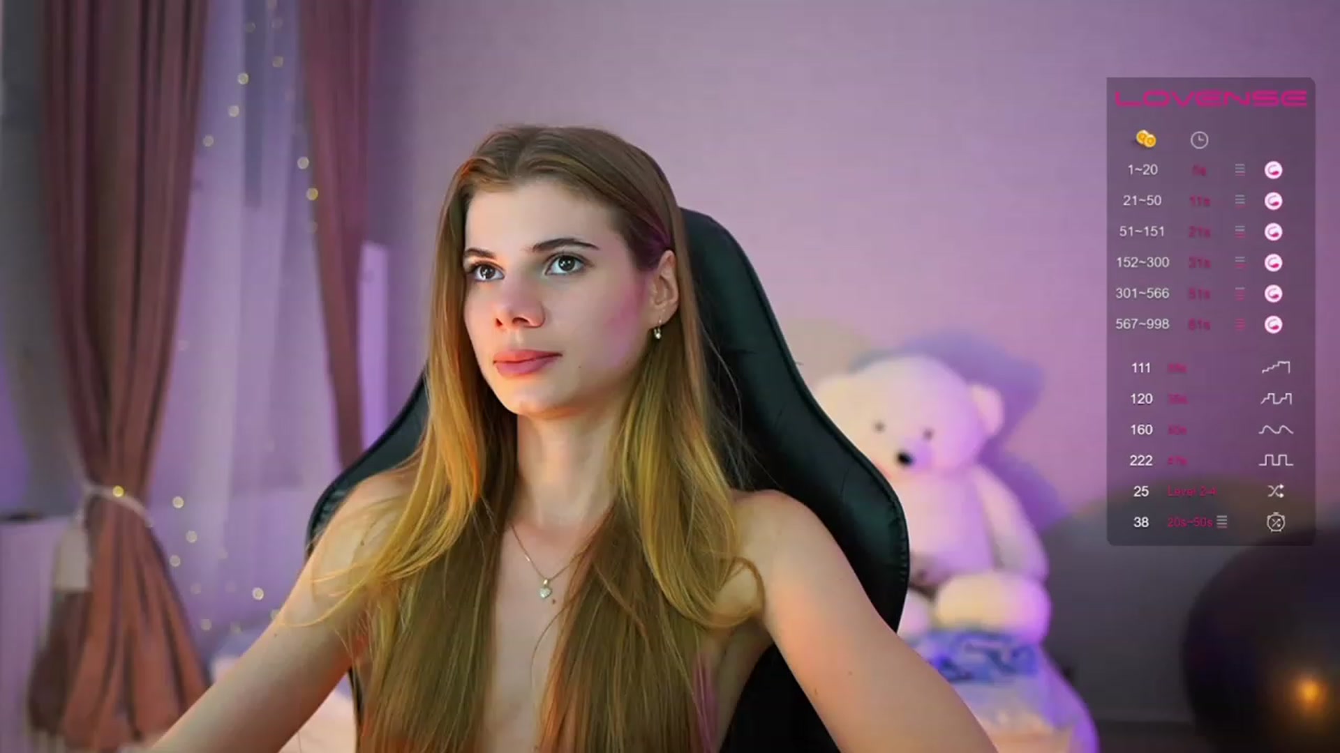 Gallery image thumbnail from RileyReid_18's myfreecams stream on, 06/22/2023, 17:52 image 20 of 20