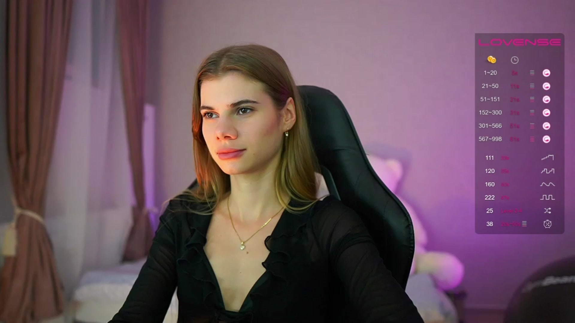 Gallery image thumbnail from RileyReid_18's myfreecams stream on, 06/27/2023, 13:48 image 5 of 20