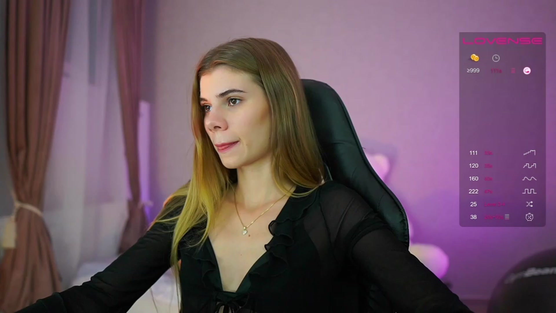 Gallery image thumbnail from RileyReid_18's myfreecams stream on, 06/27/2023, 13:48 image 4 of 20