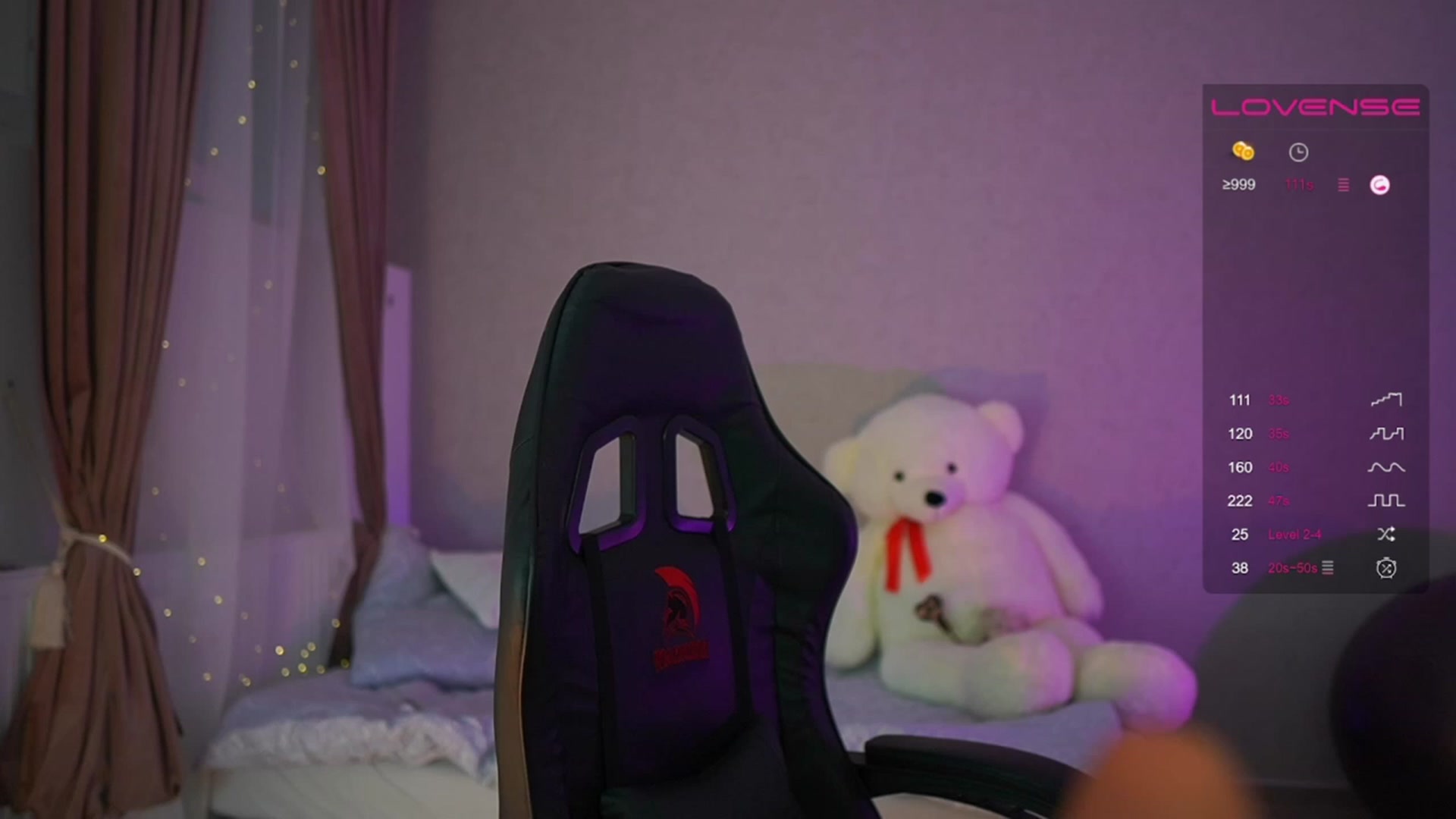 Gallery image thumbnail from RileyReid_18's myfreecams stream on, 06/27/2023, 17:22 image 17 of 20