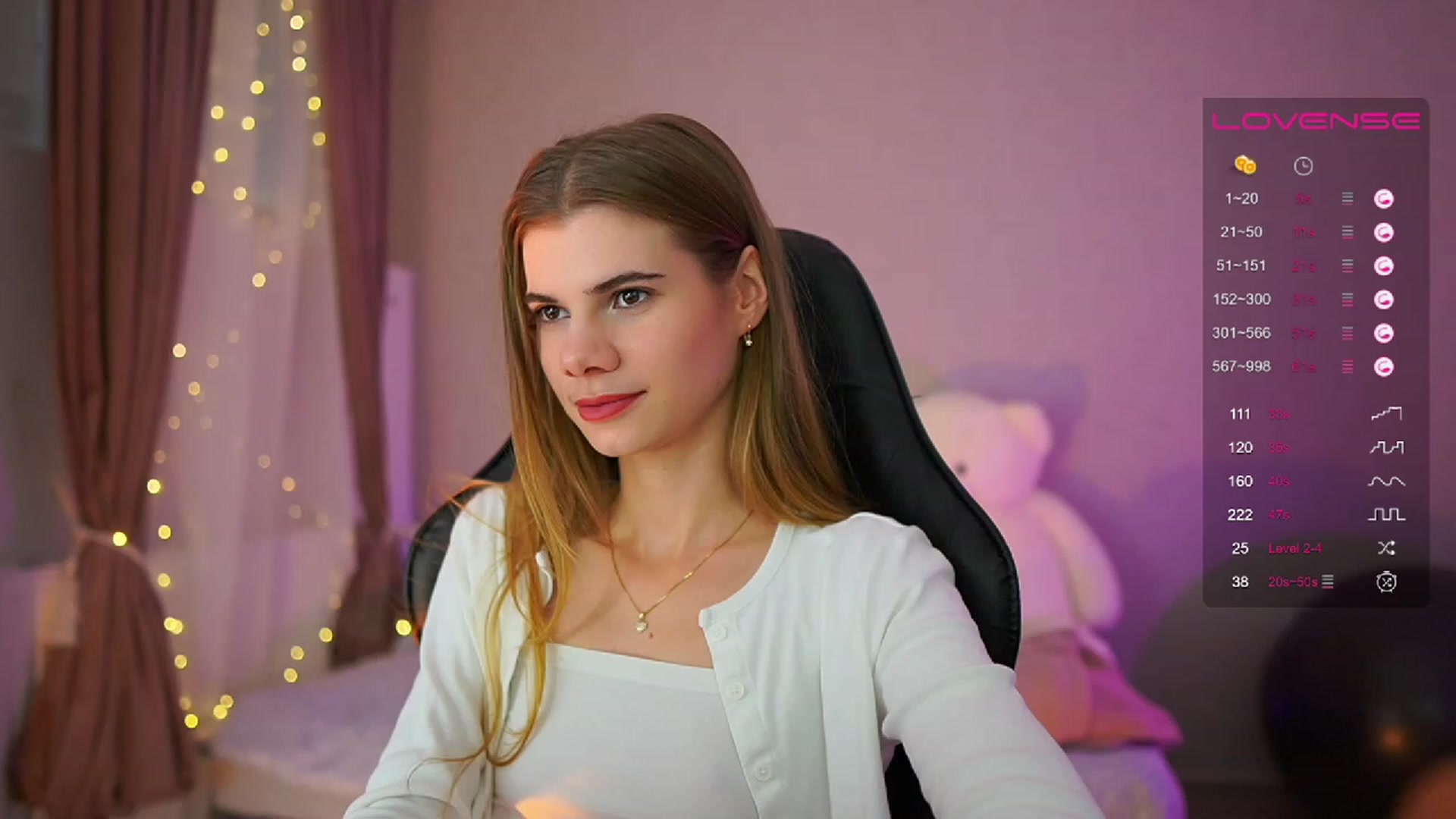 Gallery image thumbnail from RileyReid_18's myfreecams stream on, 06/29/2023, 14:35 image 4 of 20