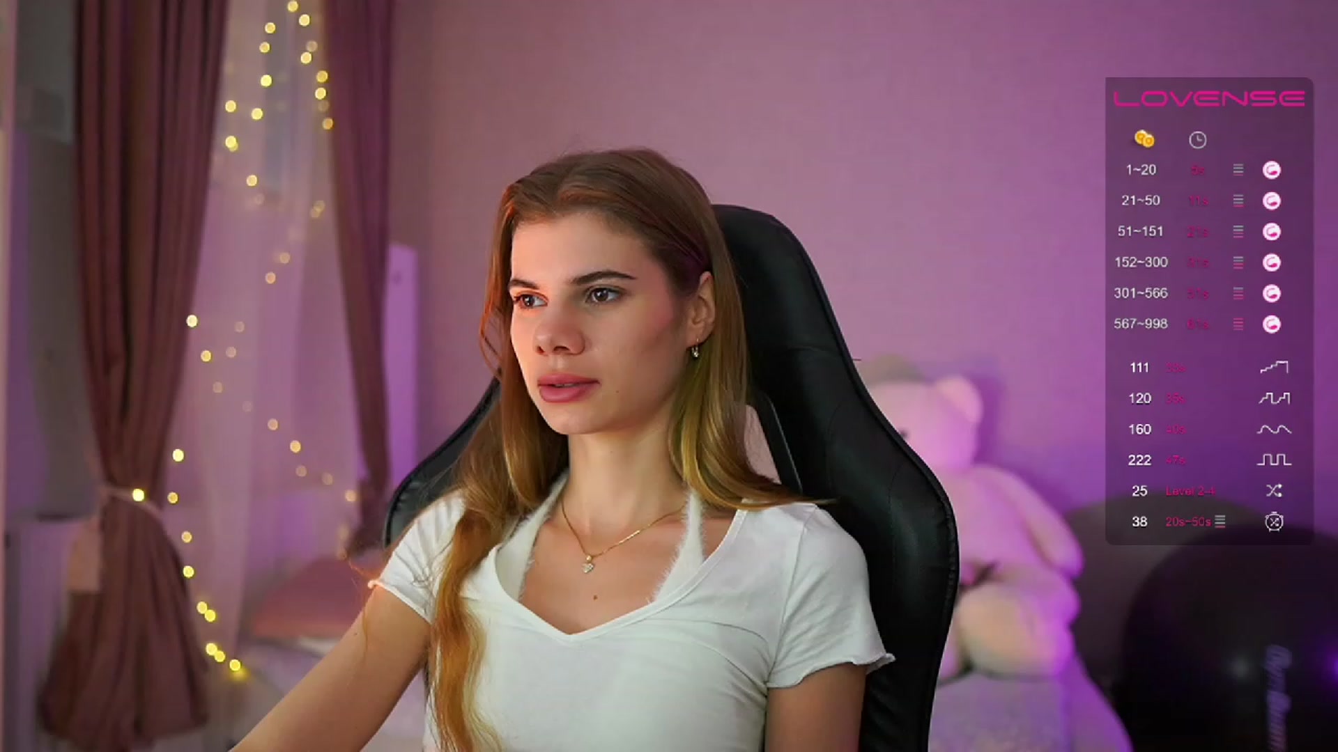 Gallery image thumbnail from RileyReid_18's myfreecams stream on, 07/01/2023, 14:26 image 5 of 20