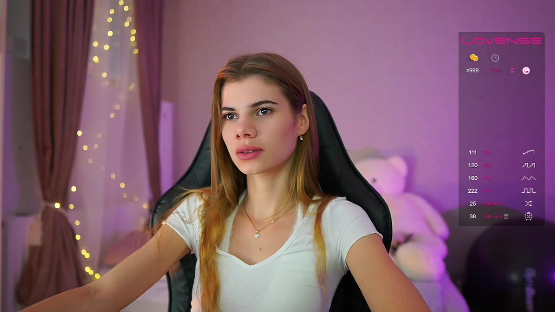 Gallery image thumbnail from RileyReid_18's myfreecams stream on, 07/01/2023, 14:26 image 4 of 20
