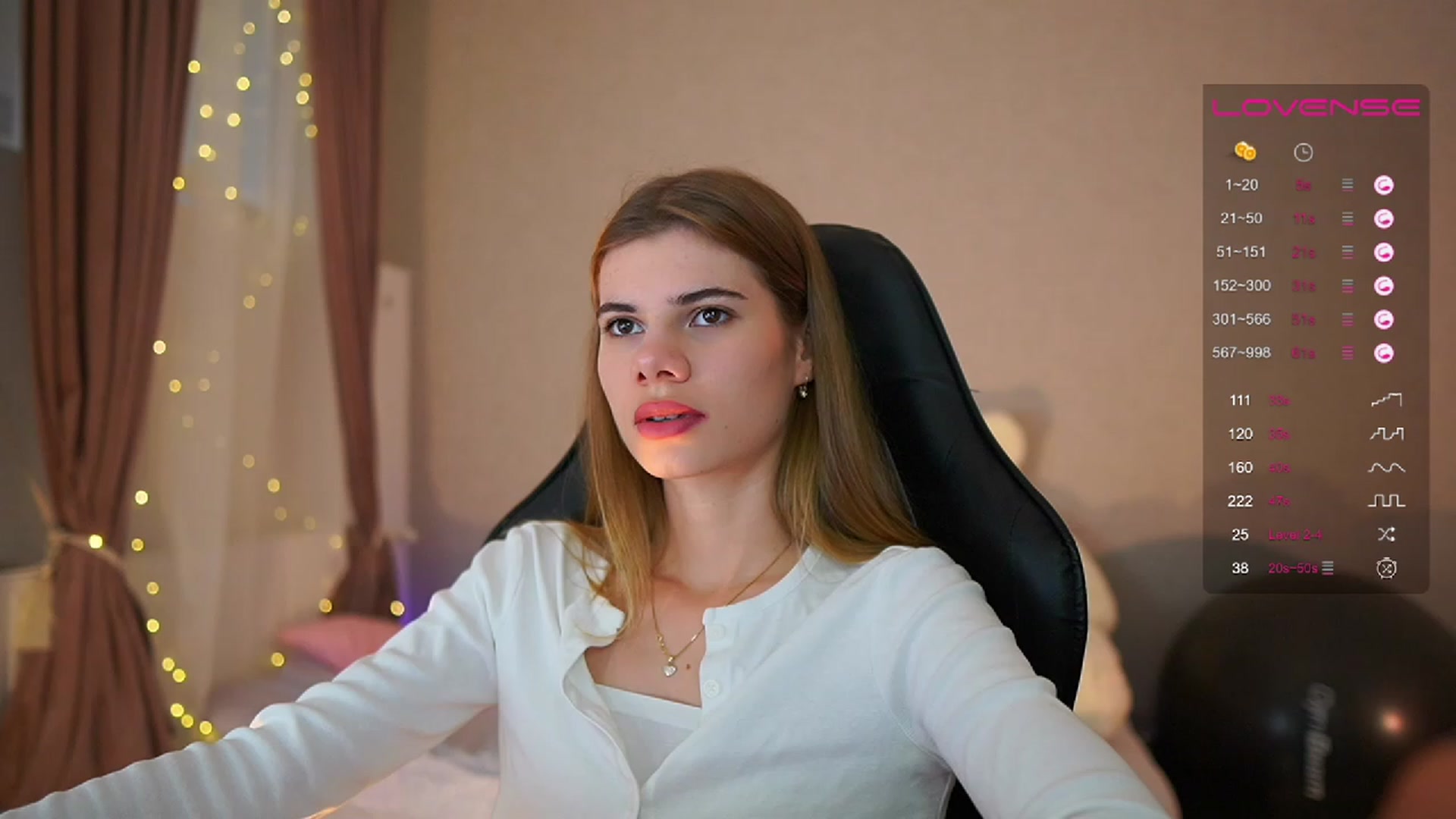 Gallery image thumbnail from RileyReid_18's myfreecams stream on, 07/02/2023, 13:50 image 3 of 20