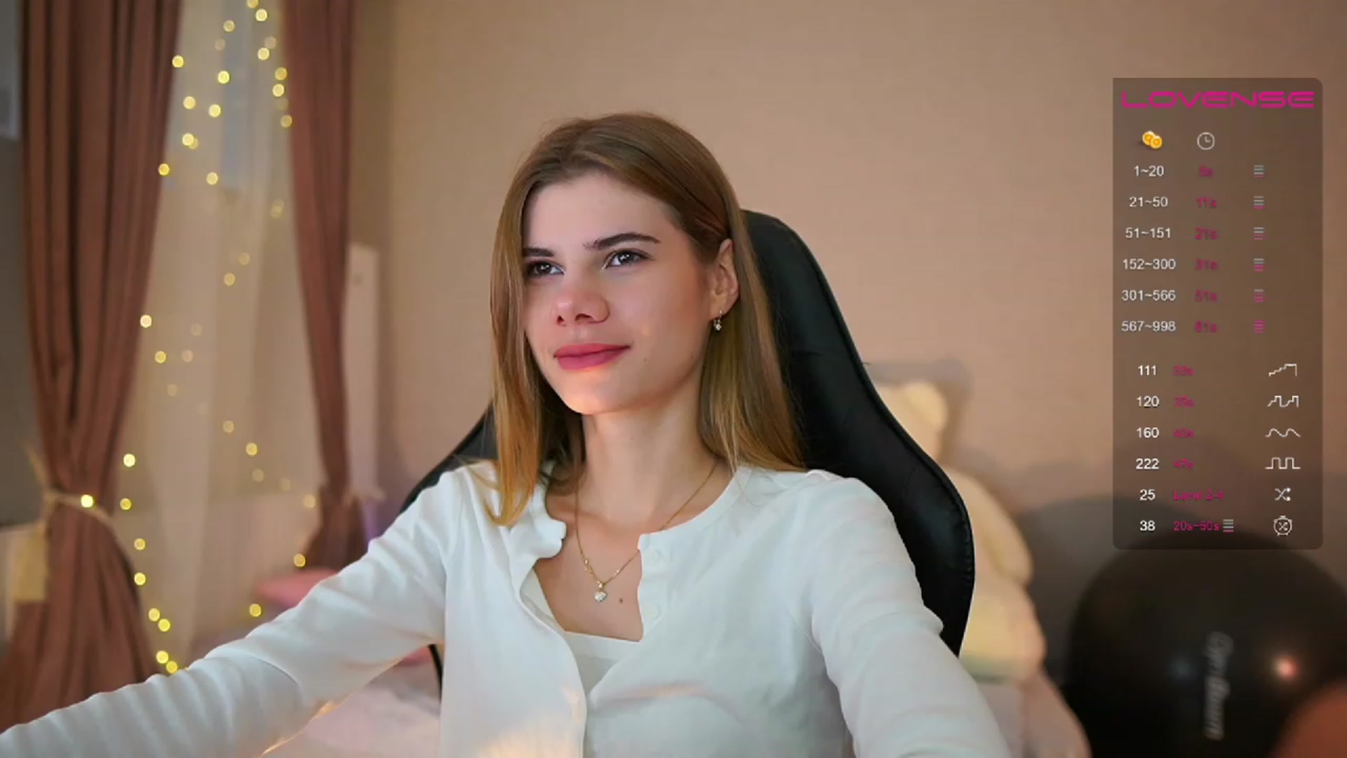 Gallery image thumbnail from RileyReid_18's myfreecams stream on, 07/02/2023, 13:50 image 1 of 20