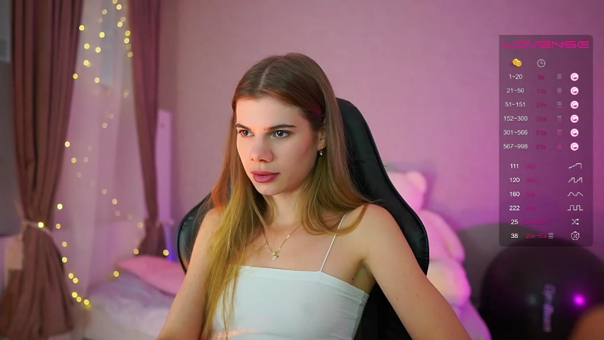 Gallery image thumbnail from RileyReid_18's myfreecams stream on, 07/02/2023, 14:11 image 19 of 20