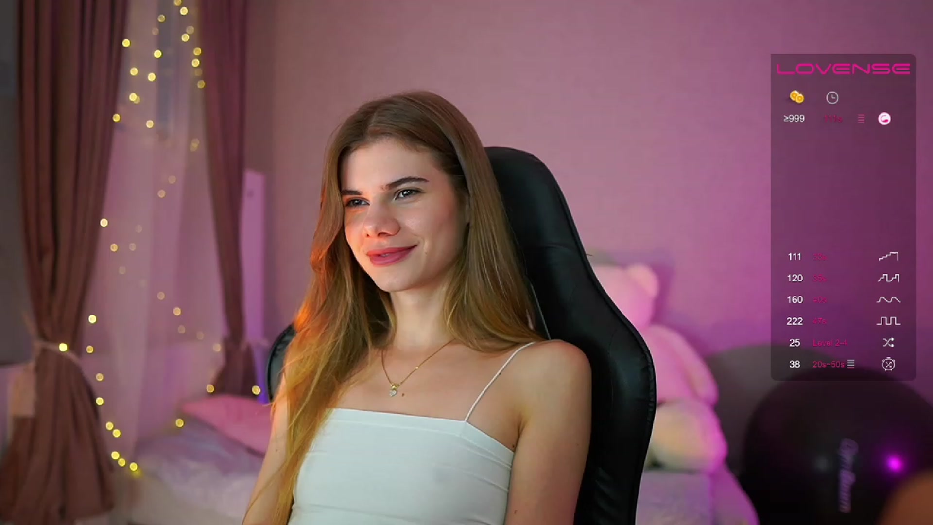 Gallery image thumbnail from RileyReid_18's myfreecams stream on, 07/02/2023, 14:11 image 13 of 20