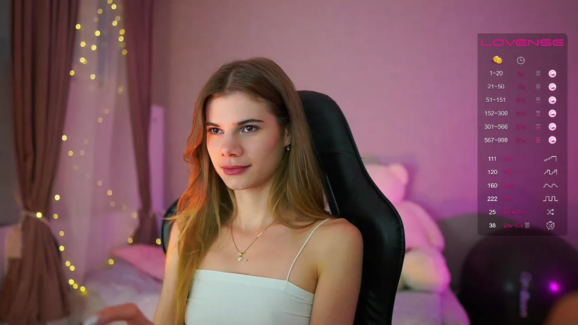 Gallery image thumbnail from RileyReid_18's myfreecams stream on, 07/02/2023, 14:11 image 12 of 20