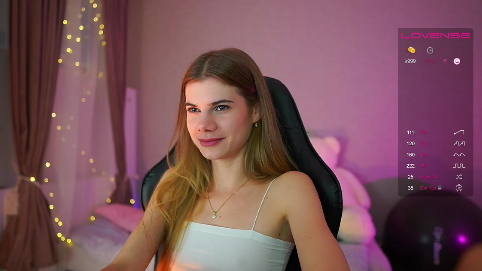 Gallery image thumbnail from RileyReid_18's myfreecams stream on, 07/02/2023, 14:11 image 7 of 20