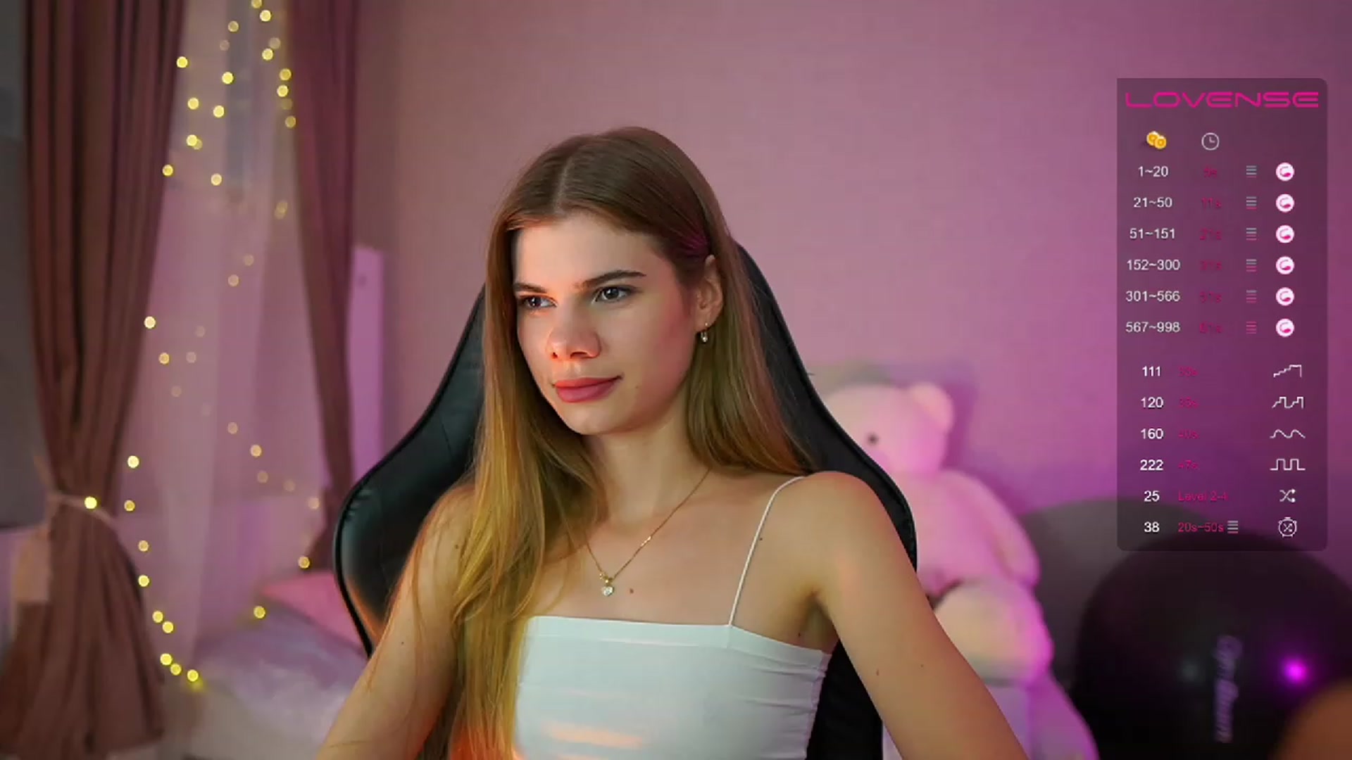 Gallery image thumbnail from RileyReid_18's myfreecams stream on, 07/02/2023, 14:11 image 3 of 20